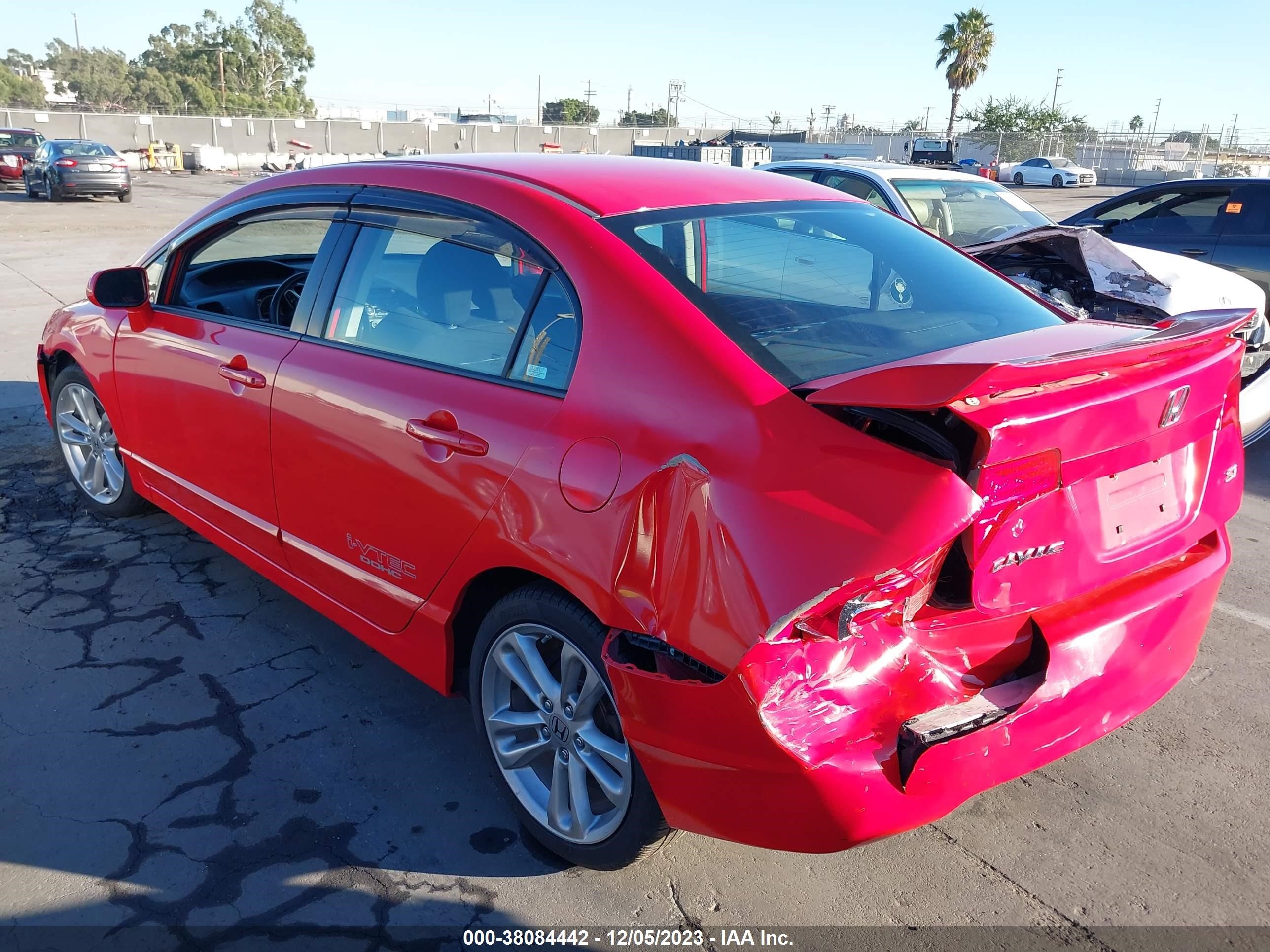 Photo 2 VIN: 2HGFA555X8H710539 - HONDA CIVIC 