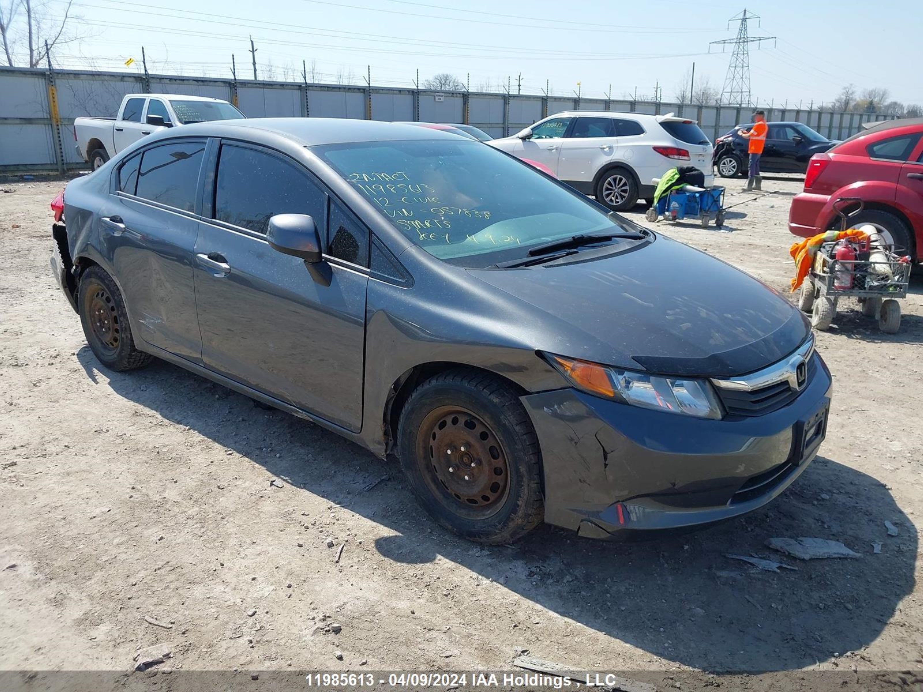 Photo 0 VIN: 2HGFB2E43CH057838 - HONDA CIVIC 