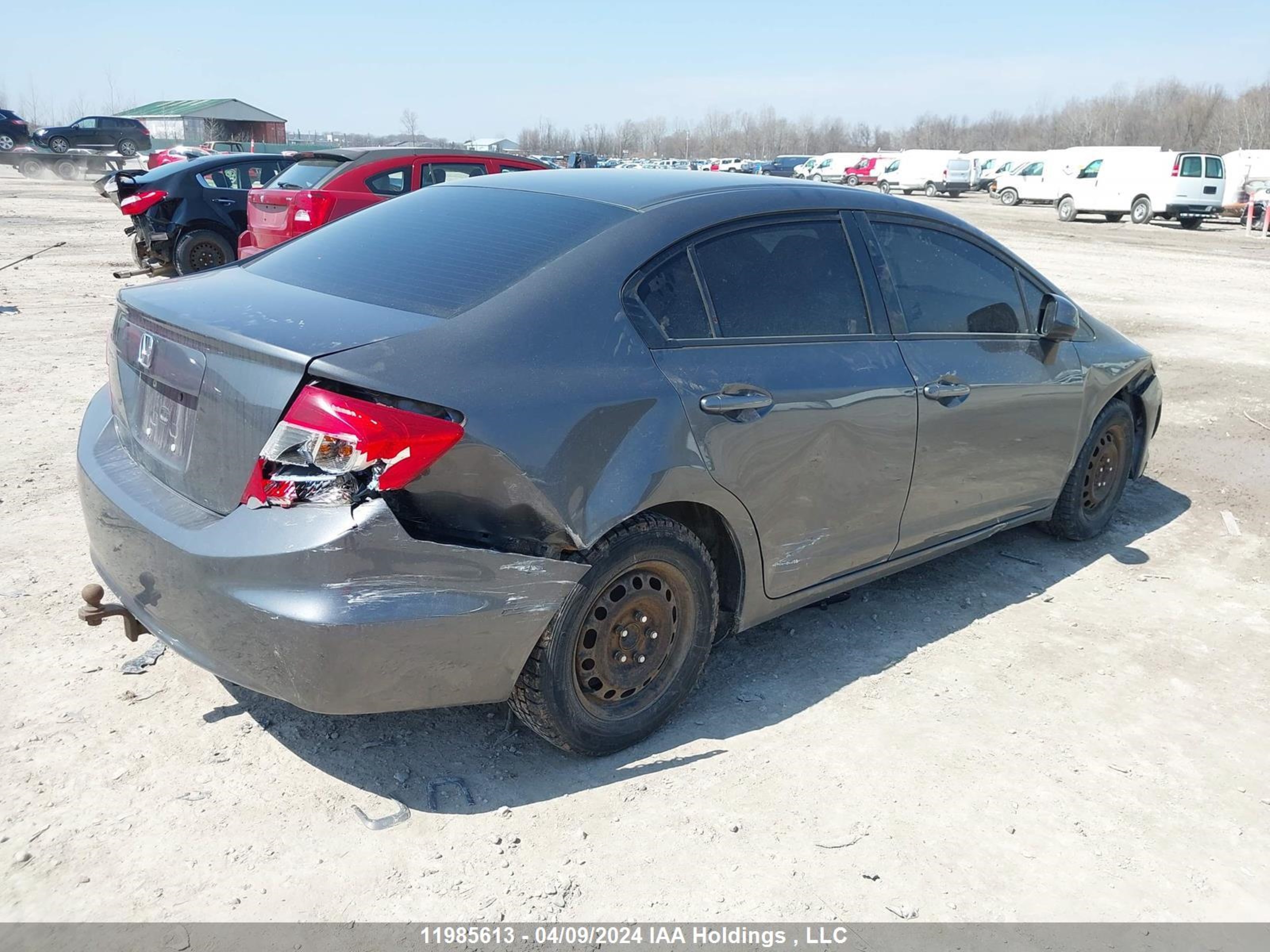 Photo 3 VIN: 2HGFB2E43CH057838 - HONDA CIVIC 