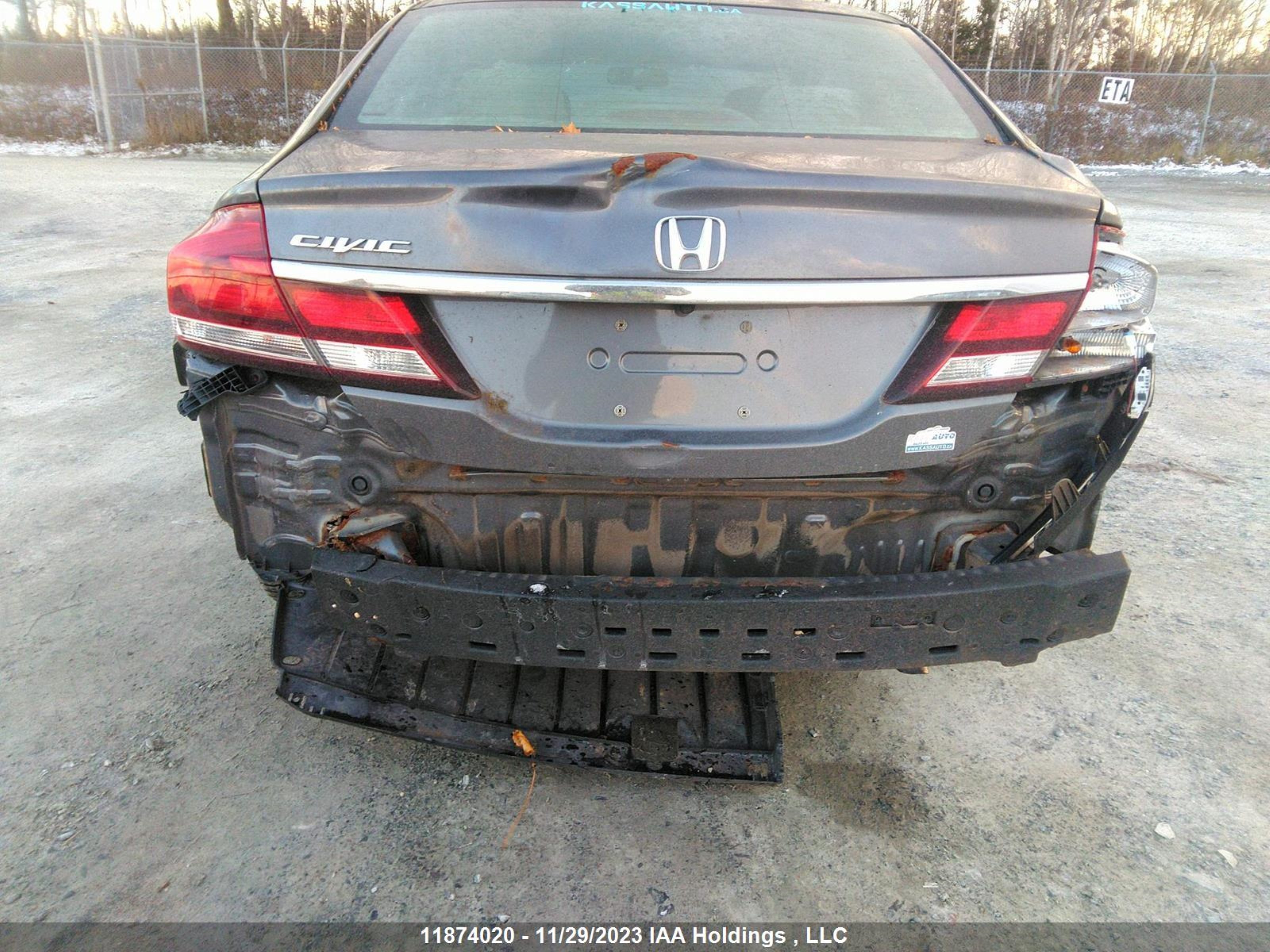 Photo 5 VIN: 2HGFB2E46FH024014 - HONDA CIVIC 