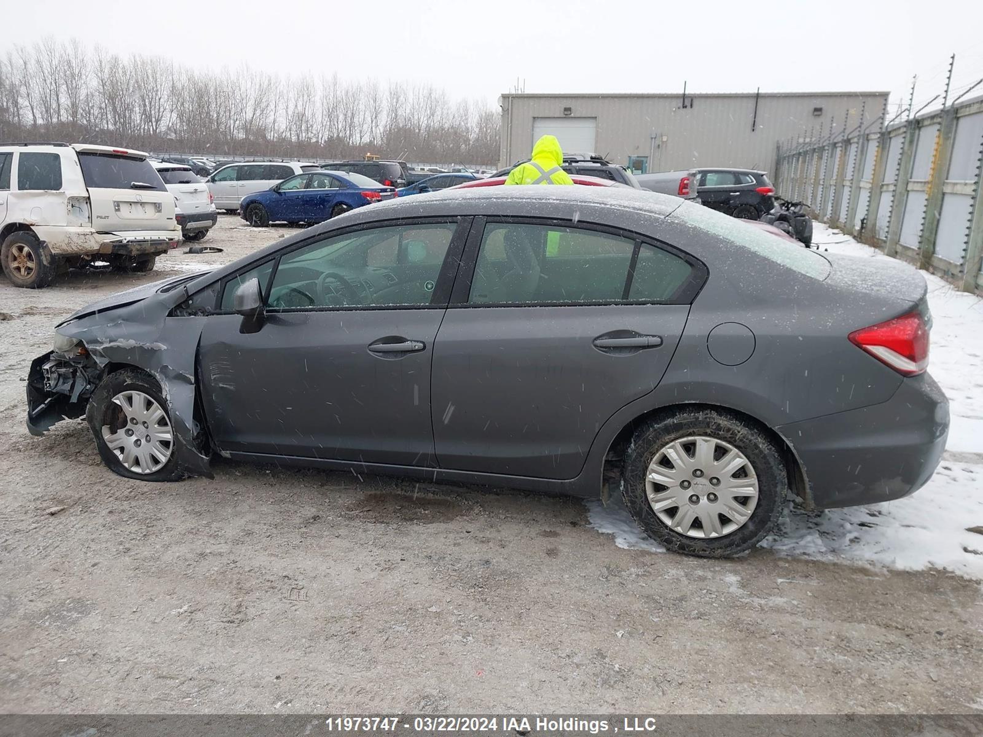 Photo 13 VIN: 2HGFB2E48DH011875 - HONDA CIVIC 