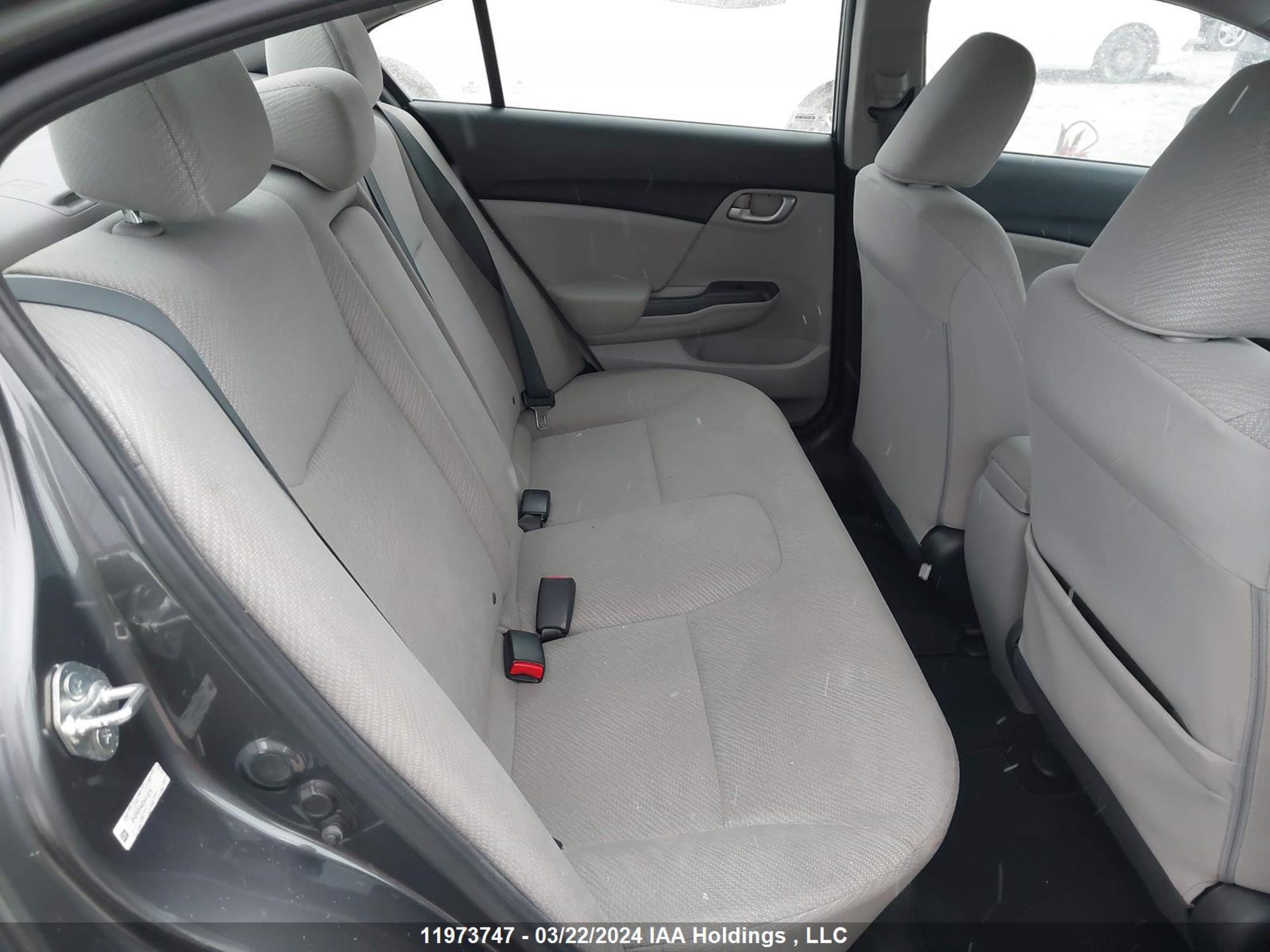 Photo 7 VIN: 2HGFB2E48DH011875 - HONDA CIVIC 