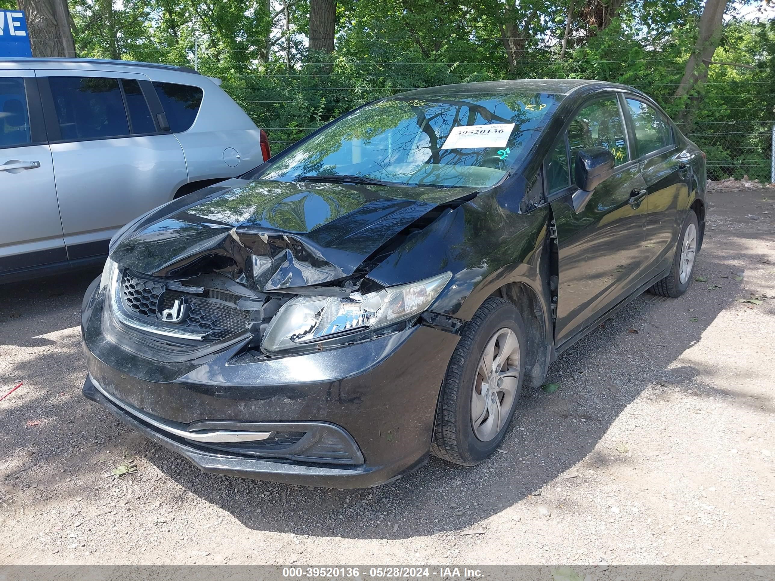 Photo 5 VIN: 2HGFB2E50EH532745 - HONDA CIVIC 