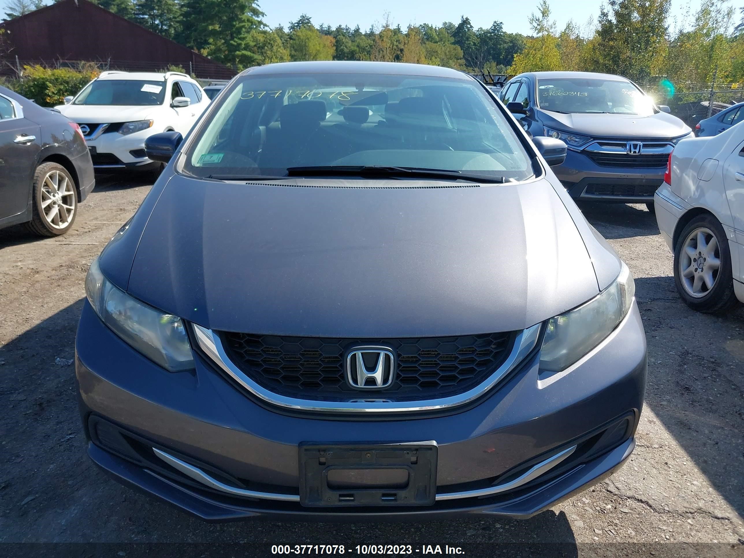 Photo 11 VIN: 2HGFB2E51EH552521 - HONDA CIVIC 