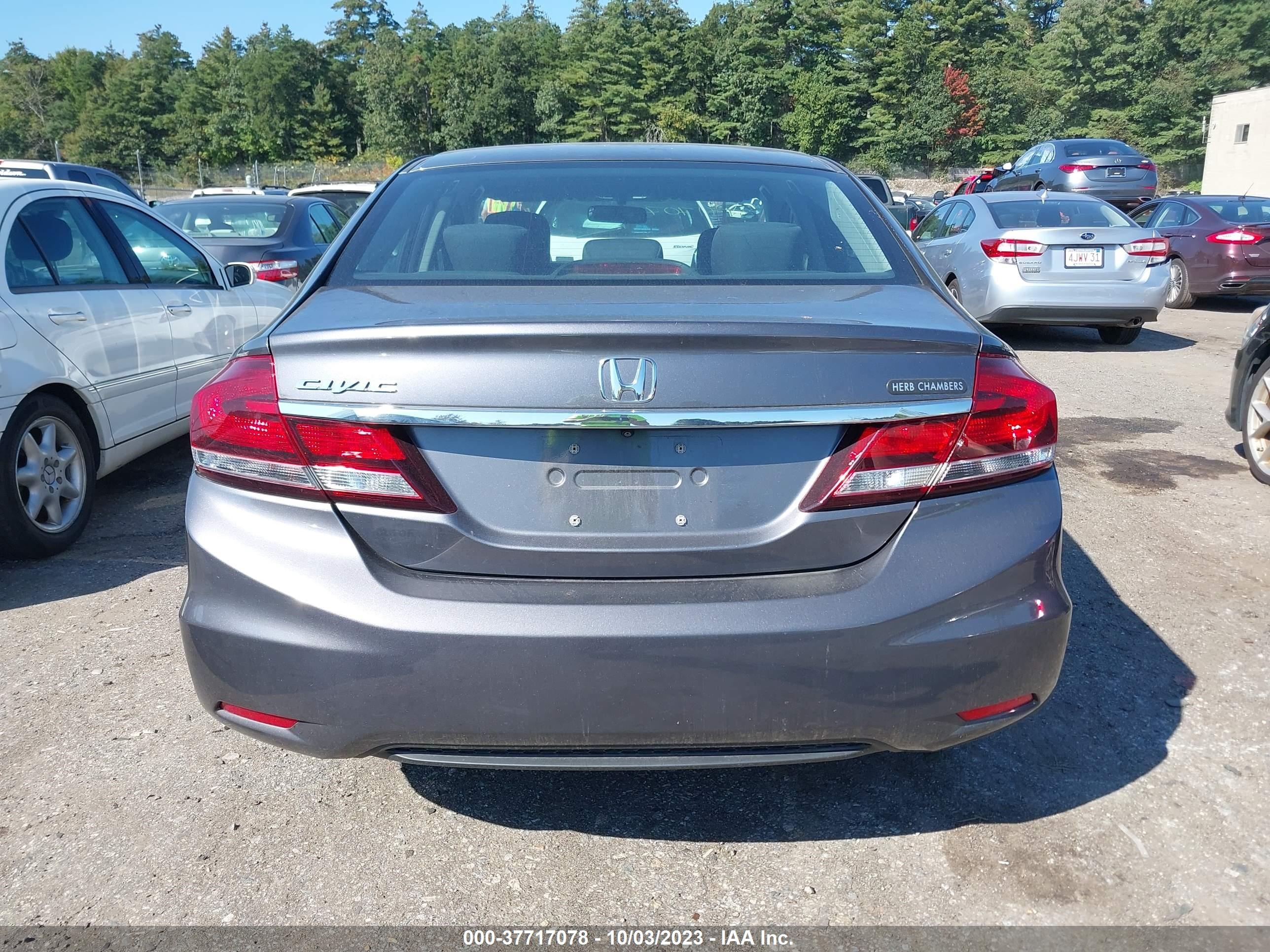 Photo 15 VIN: 2HGFB2E51EH552521 - HONDA CIVIC 