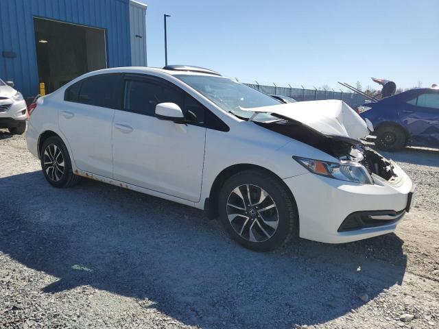 Photo 3 VIN: 2HGFB2E52DH013081 - HONDA CIVIC LX 