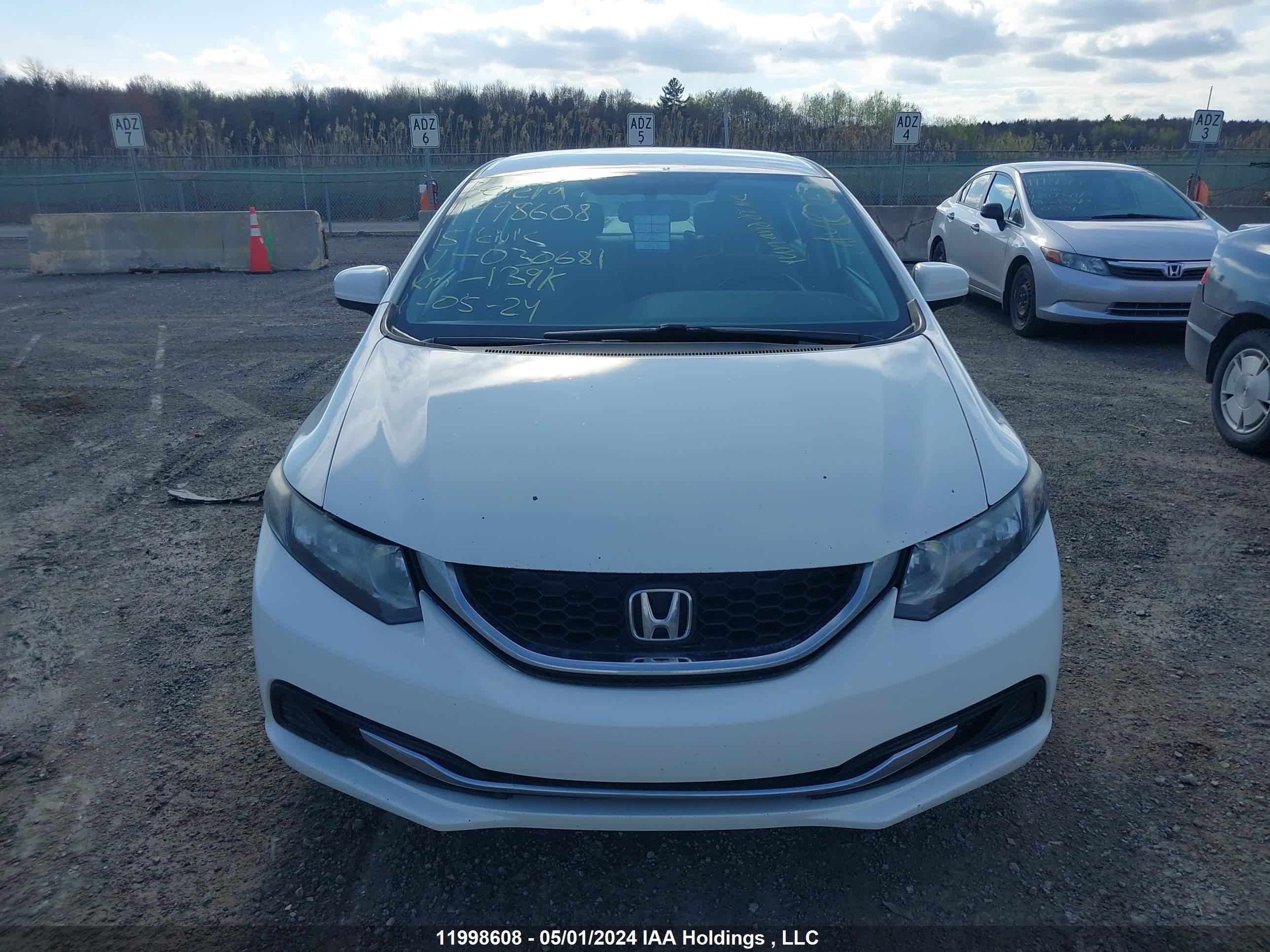 Photo 11 VIN: 2HGFB2F40FH030681 - HONDA CIVIC 