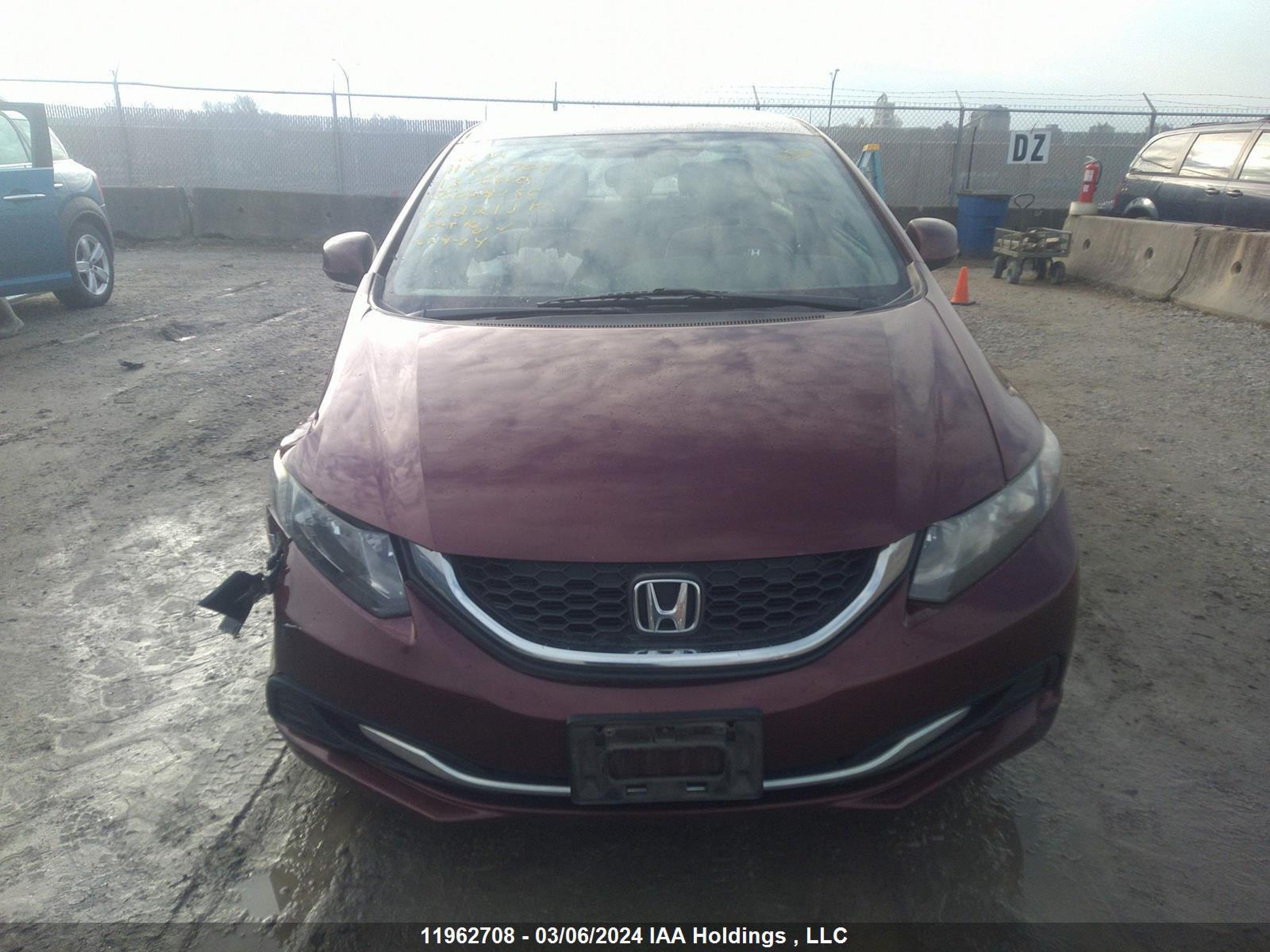 Photo 11 VIN: 2HGFB2F41DH028256 - HONDA CIVIC 