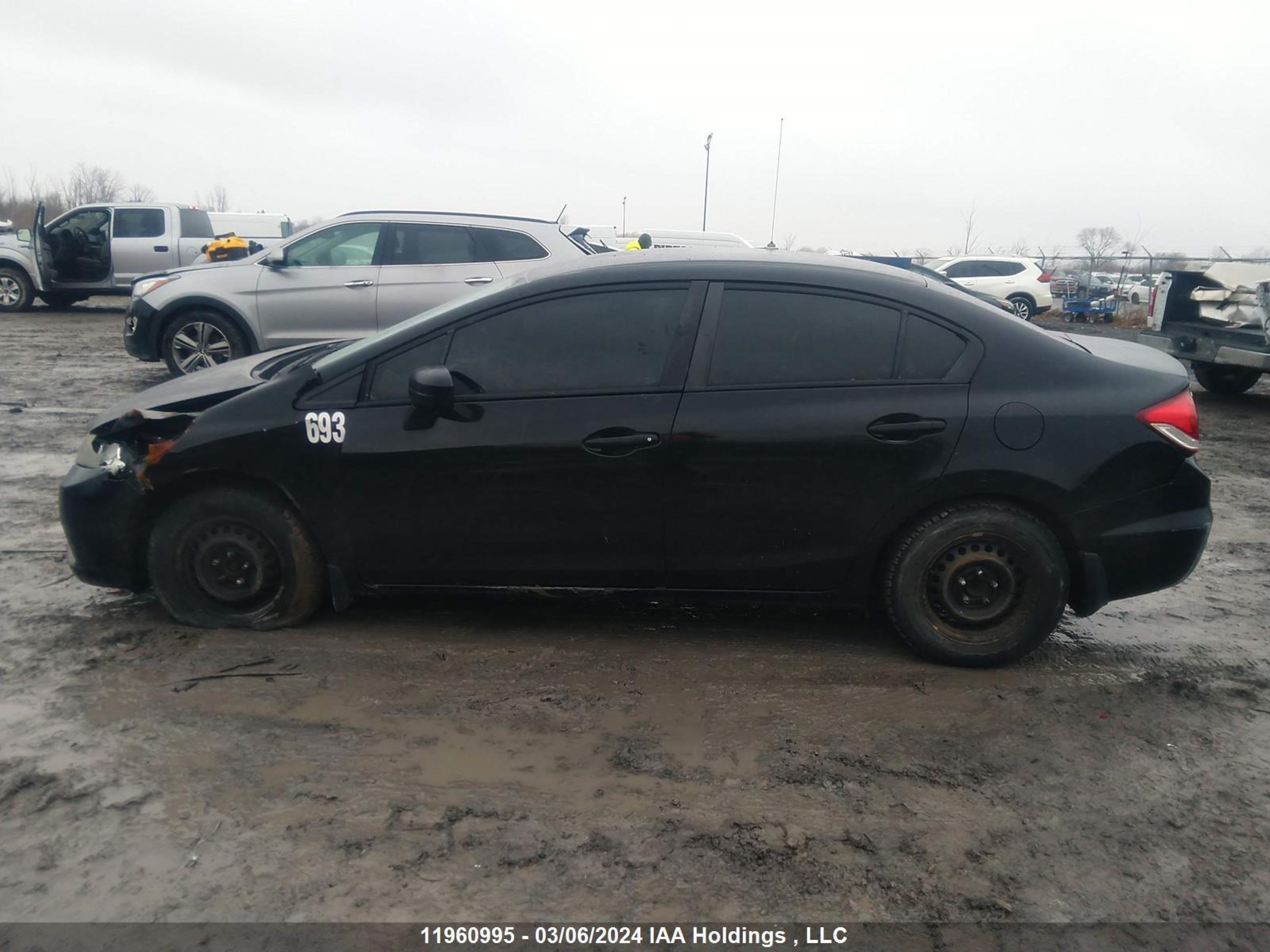 Photo 13 VIN: 2HGFB2F41FH041043 - HONDA CIVIC 