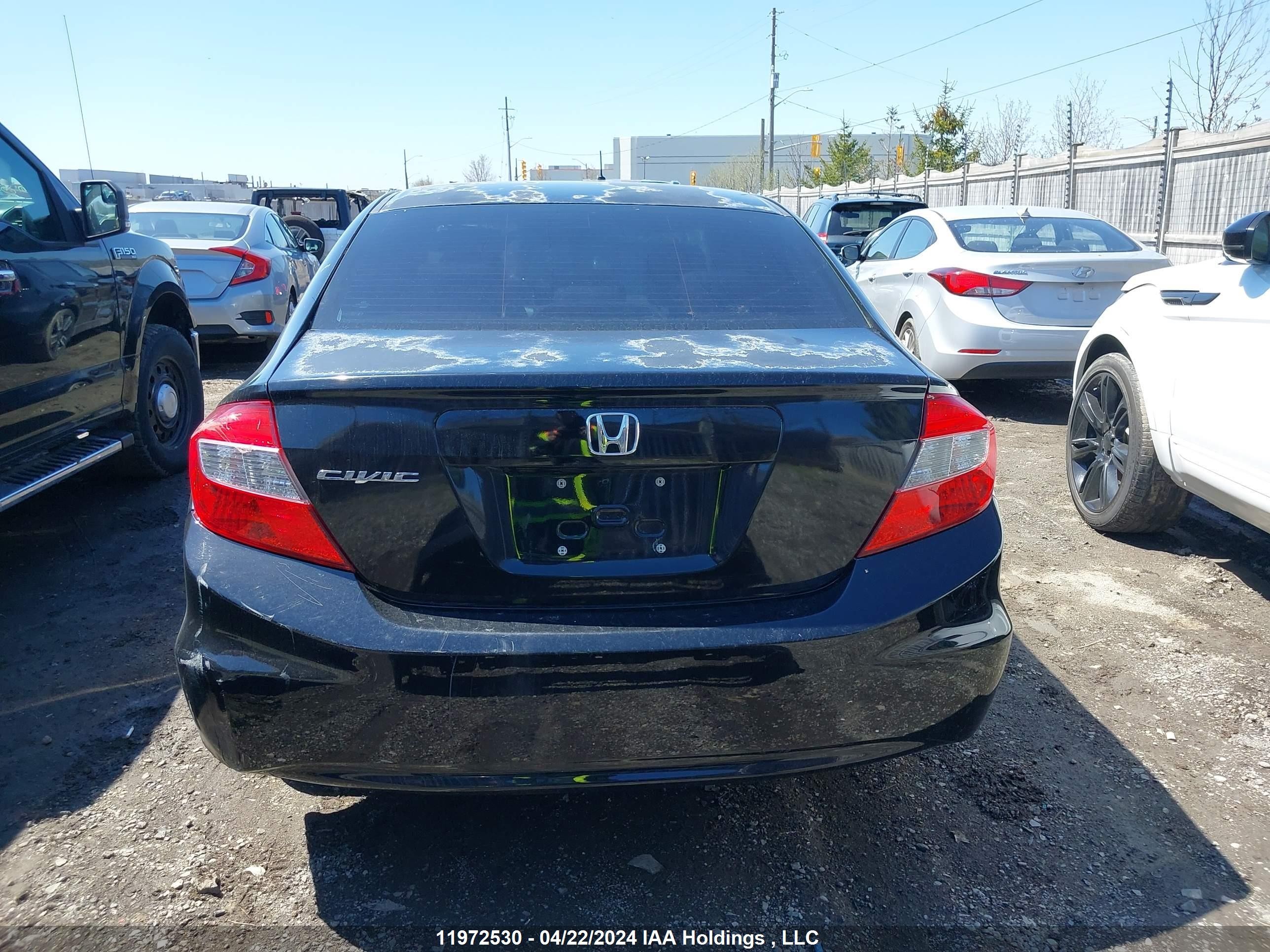 Photo 16 VIN: 2HGFB2F43CH050063 - HONDA CIVIC 