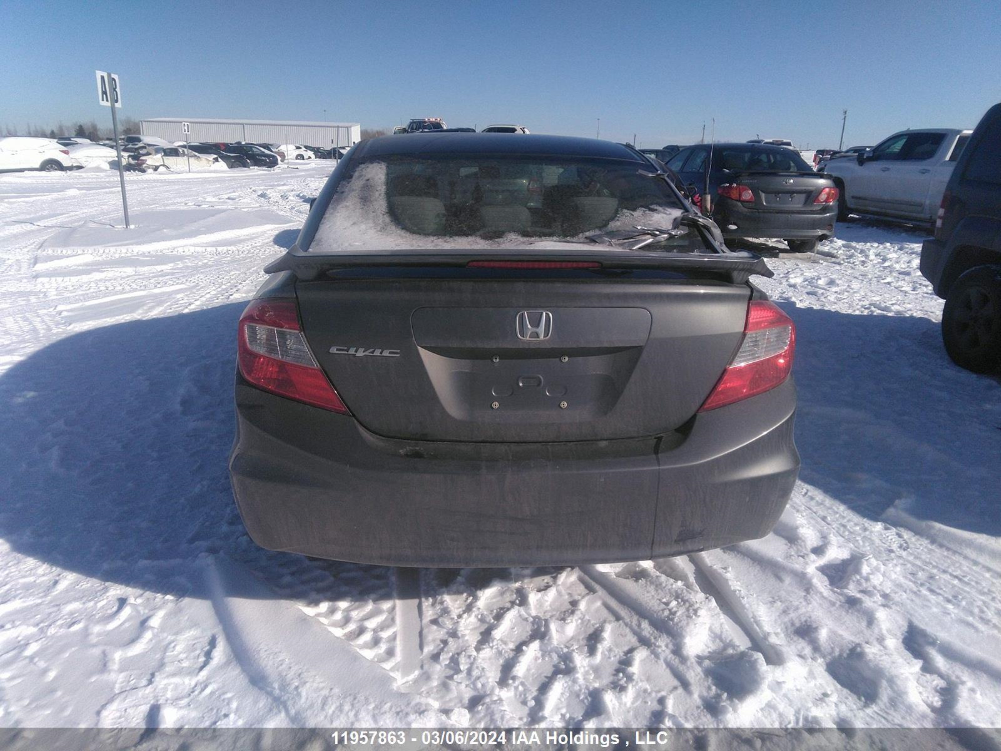 Photo 15 VIN: 2HGFB2F43CH052086 - HONDA CIVIC 