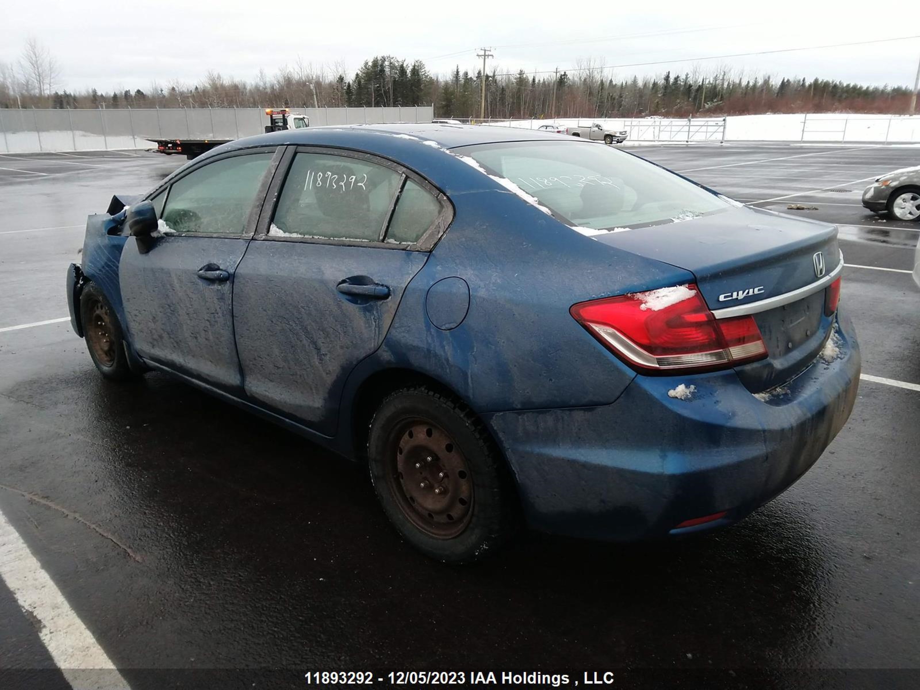 Photo 2 VIN: 2HGFB2F43EH019060 - HONDA CIVIC 