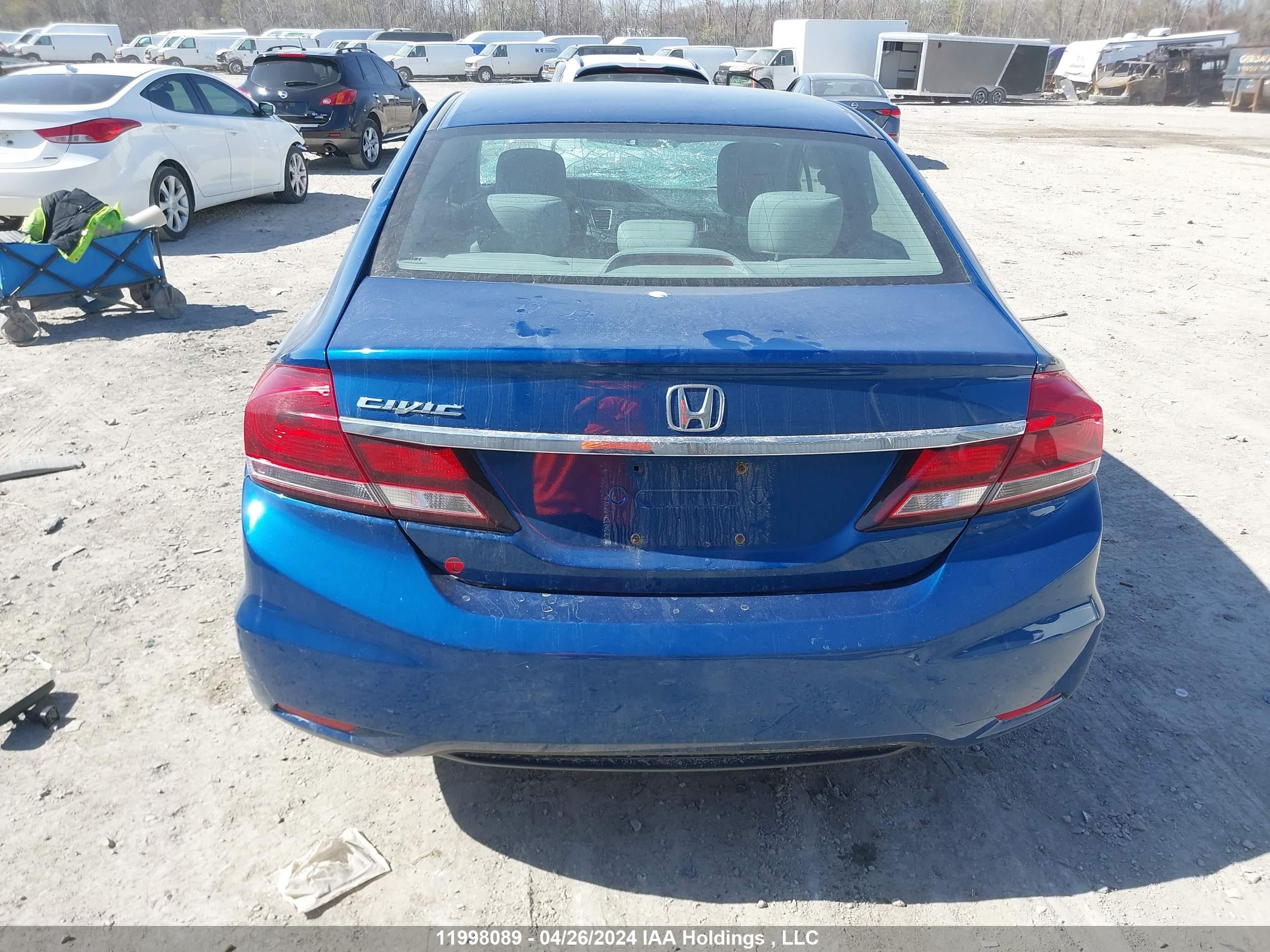 Photo 16 VIN: 2HGFB2F43EH026560 - HONDA CIVIC 