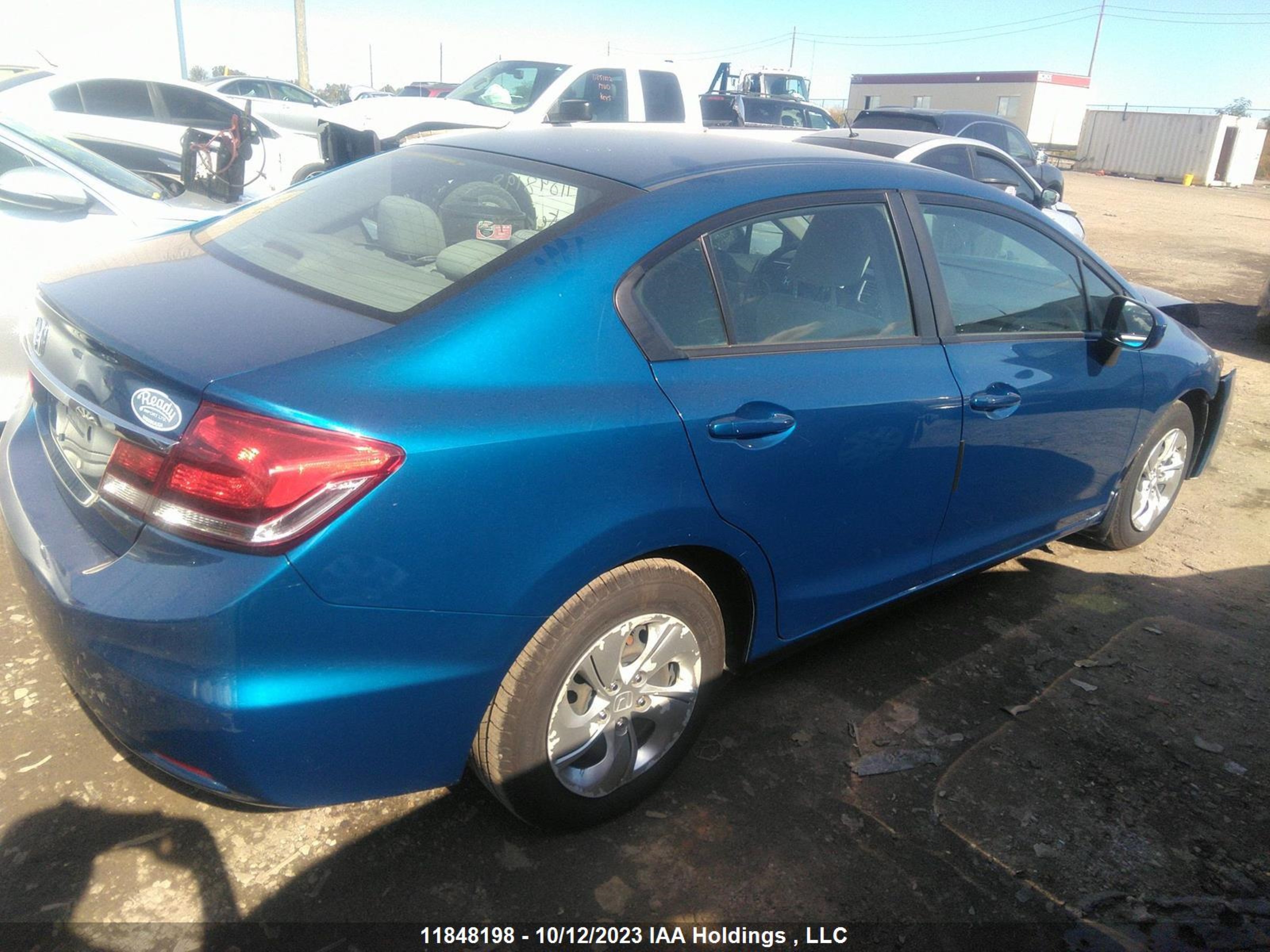 Photo 3 VIN: 2HGFB2F43FH023532 - HONDA CIVIC 