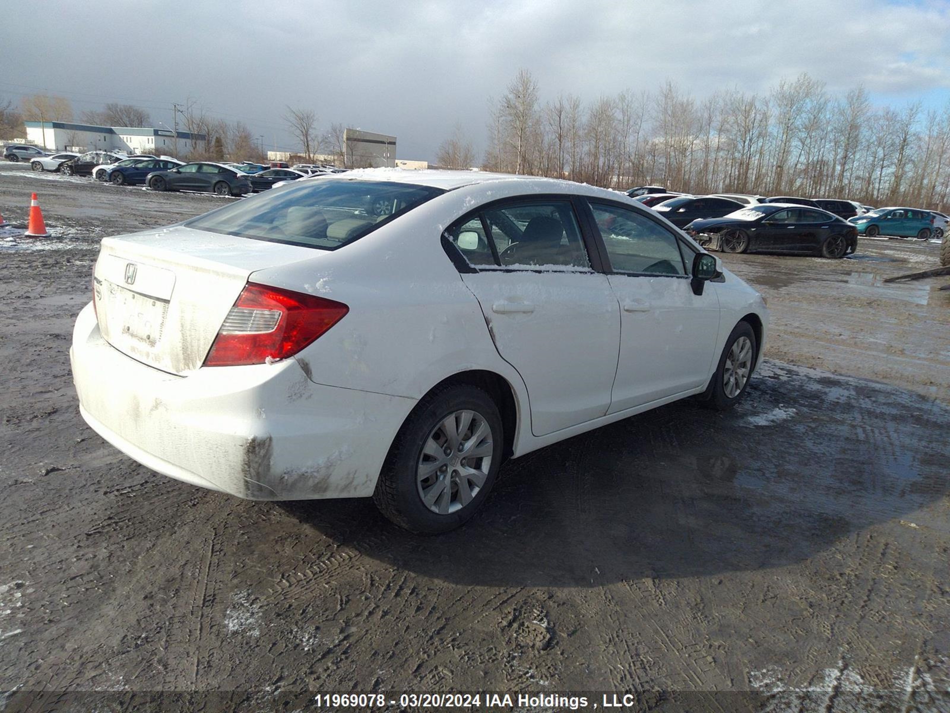 Photo 3 VIN: 2HGFB2F44CH119391 - HONDA CIVIC 