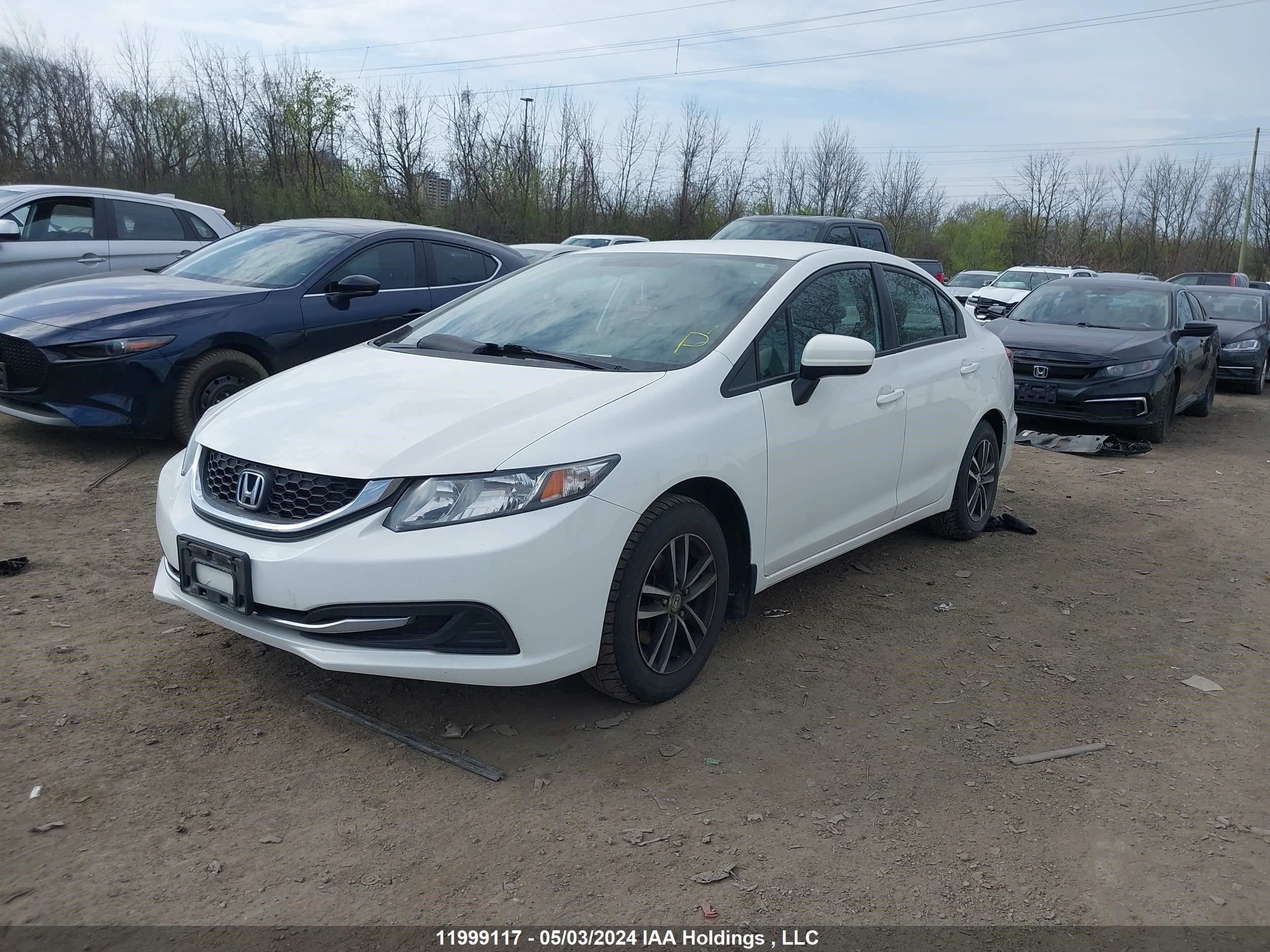 Photo 1 VIN: 2HGFB2F45FH022091 - HONDA CIVIC 