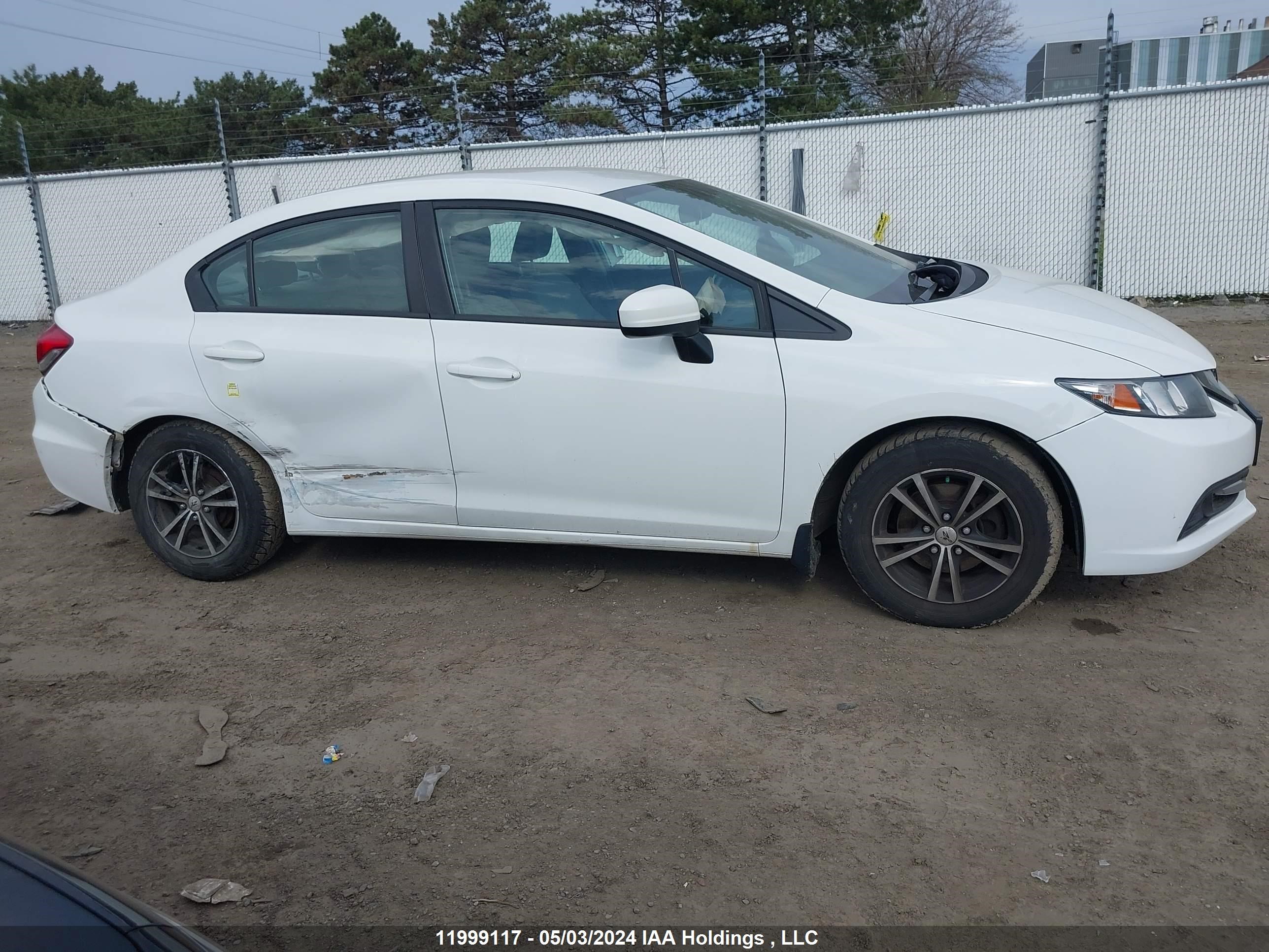 Photo 12 VIN: 2HGFB2F45FH022091 - HONDA CIVIC 