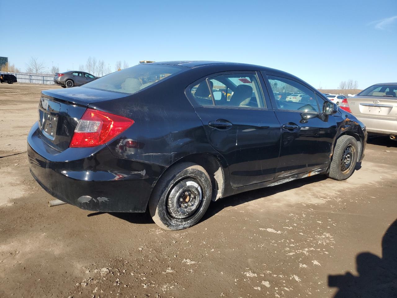 Photo 2 VIN: 2HGFB2F46CH051370 - HONDA CIVIC 