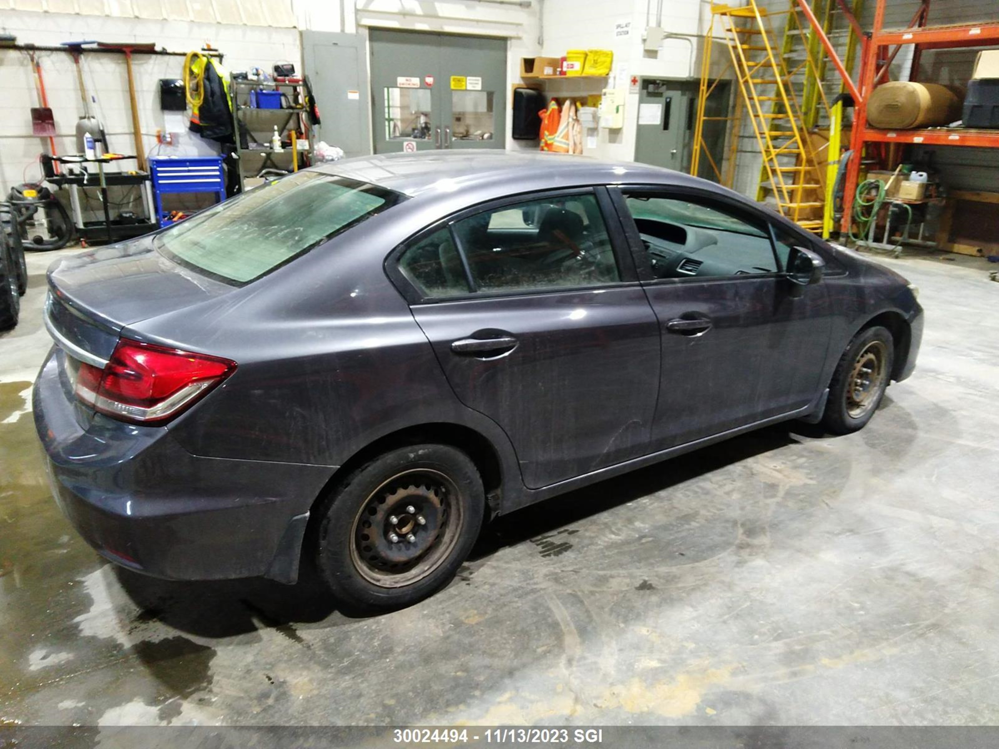 Photo 3 VIN: 2HGFB2F46EH005296 - HONDA CIVIC 