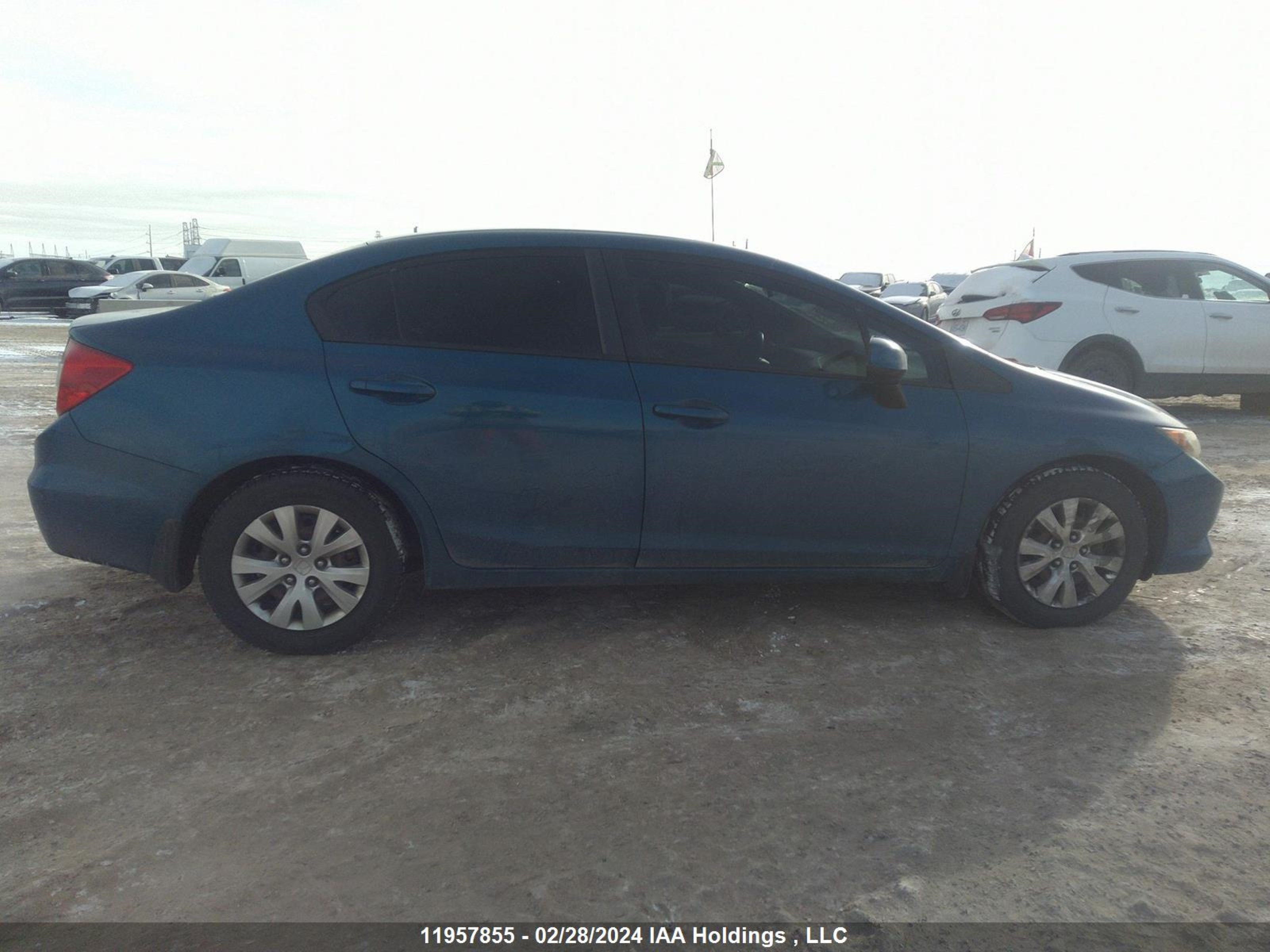 Photo 13 VIN: 2HGFB2F47CH028678 - HONDA CIVIC 