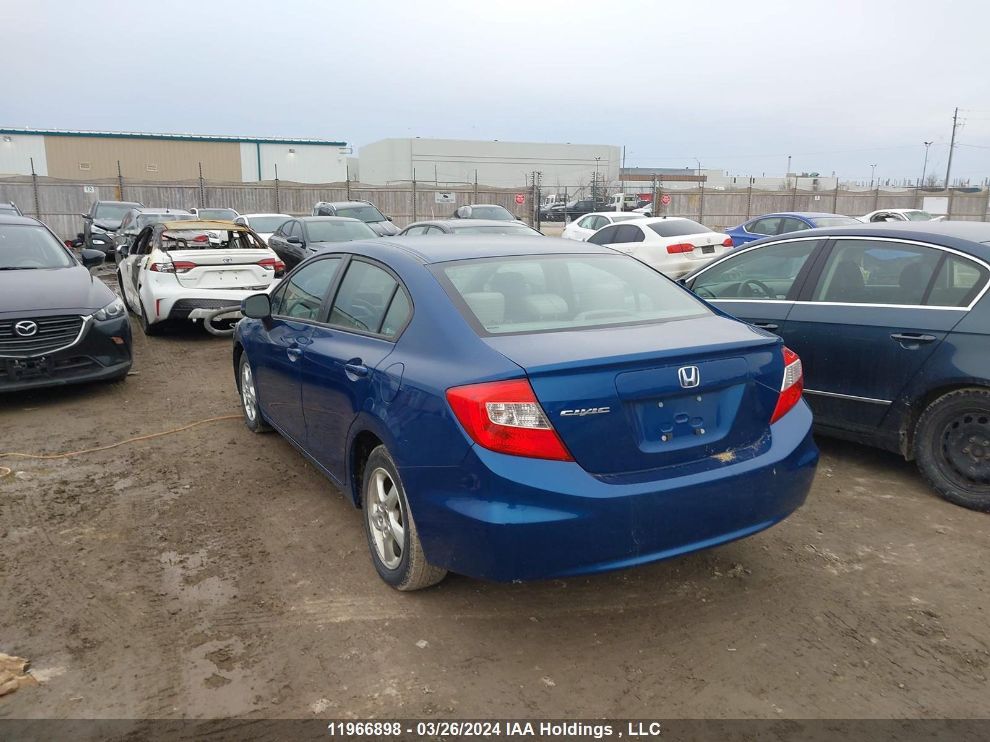 Photo 2 VIN: 2HGFB2F47CH029586 - HONDA CIVIC 