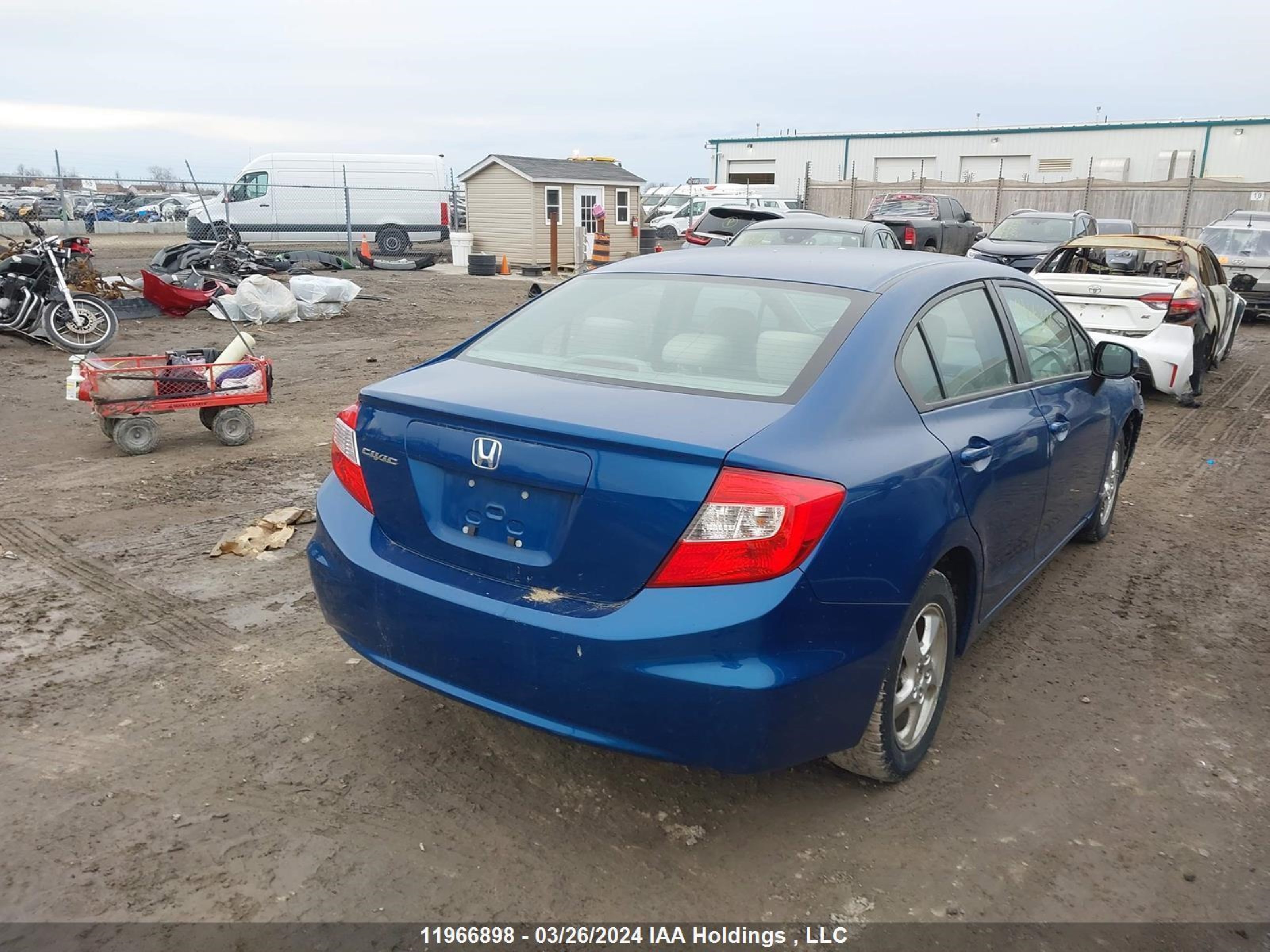 Photo 3 VIN: 2HGFB2F47CH029586 - HONDA CIVIC 