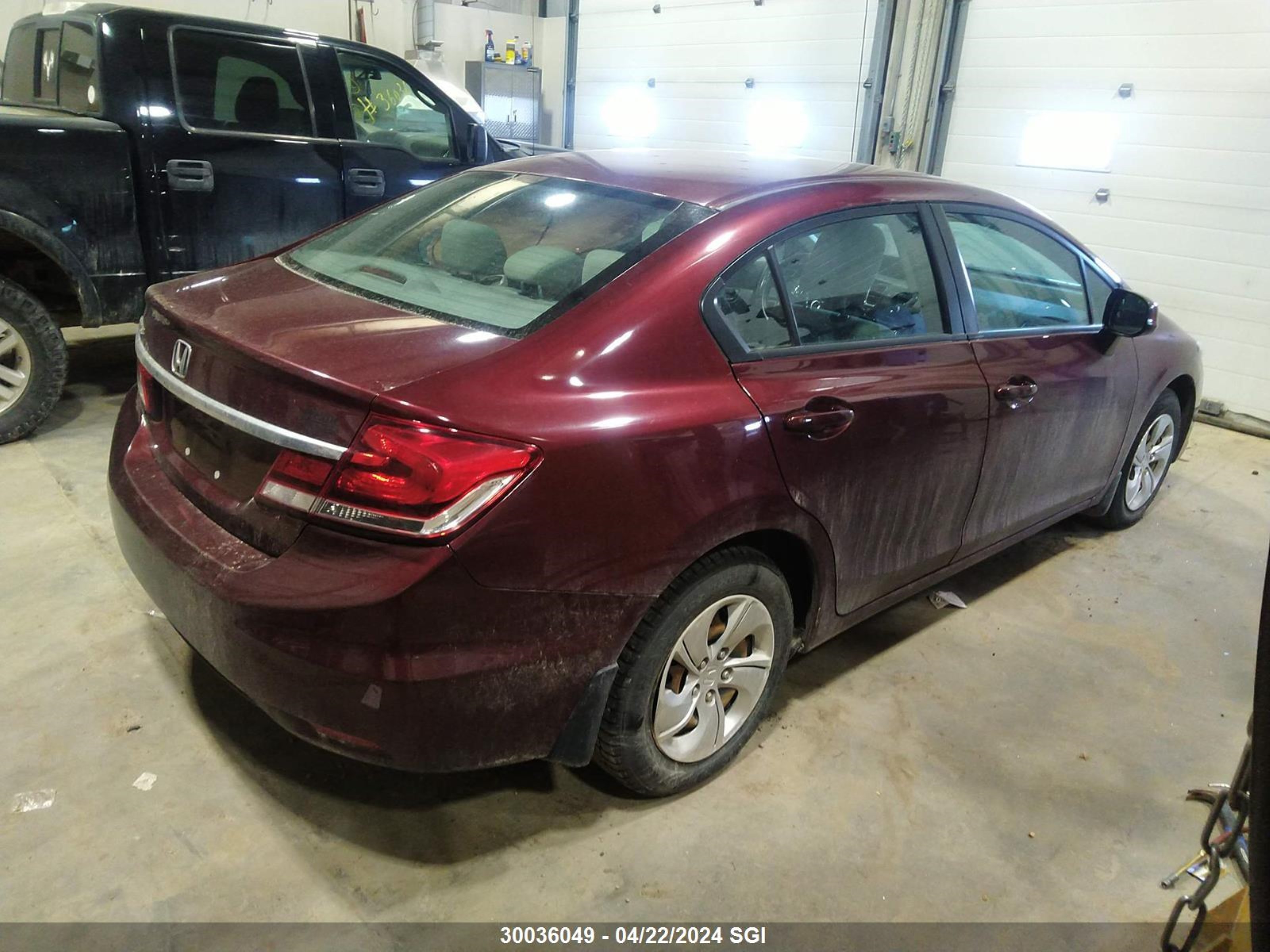 Photo 3 VIN: 2HGFB2F47DH026303 - HONDA CIVIC 