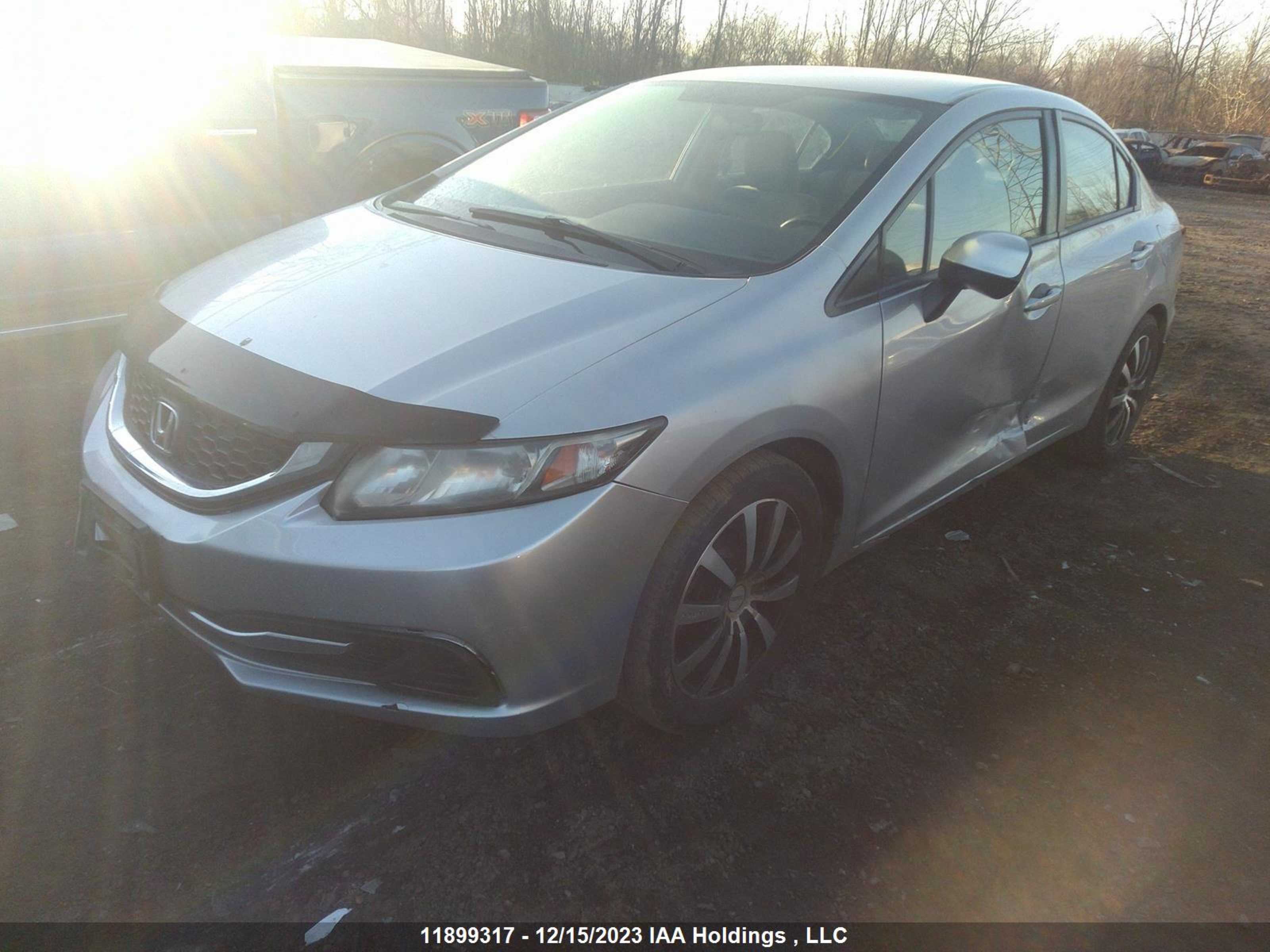 Photo 1 VIN: 2HGFB2F48DH107567 - HONDA CIVIC 