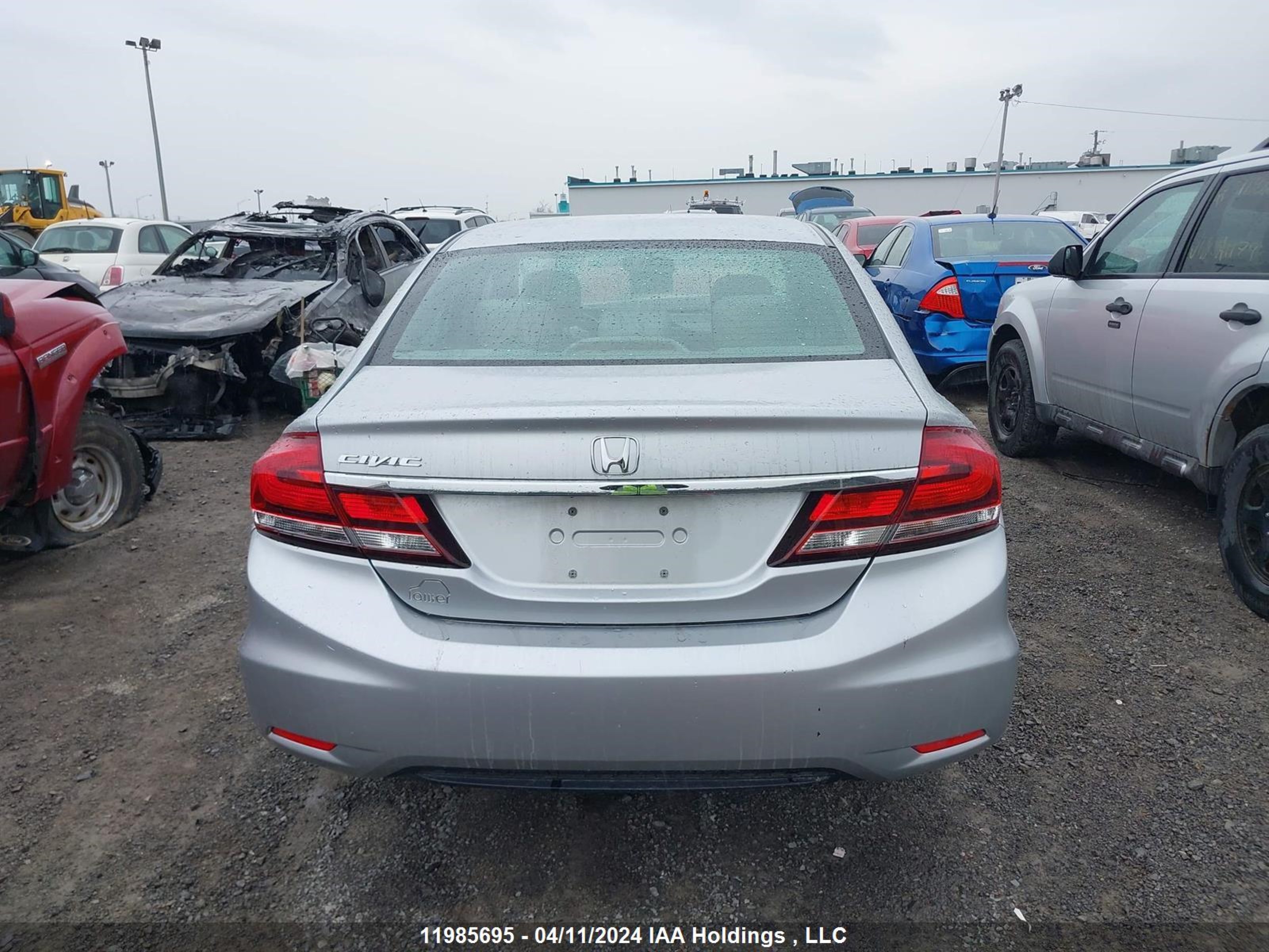 Photo 16 VIN: 2HGFB2F49DH041840 - HONDA CIVIC 