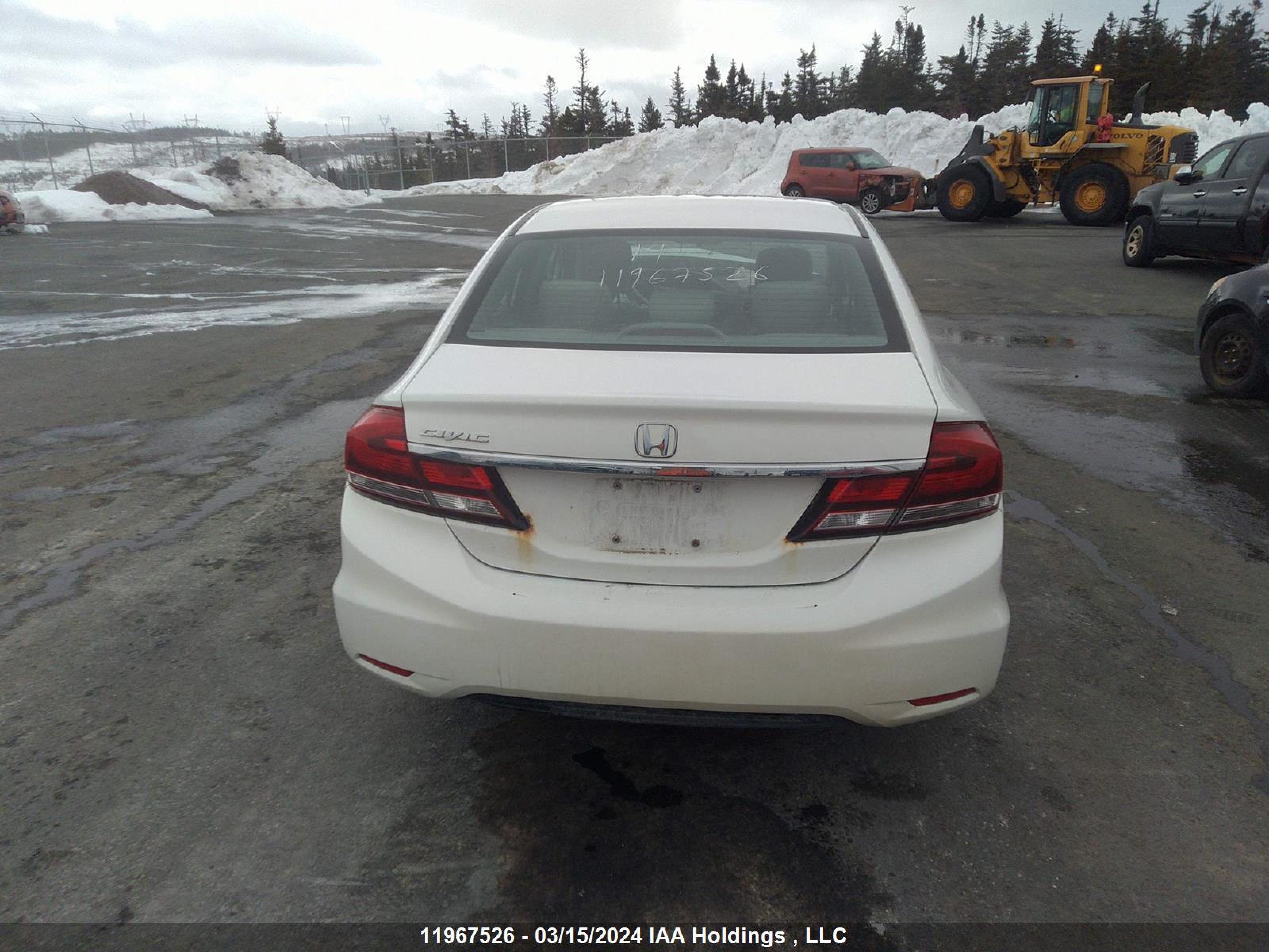 Photo 16 VIN: 2HGFB2F4XEH026474 - HONDA CIVIC 