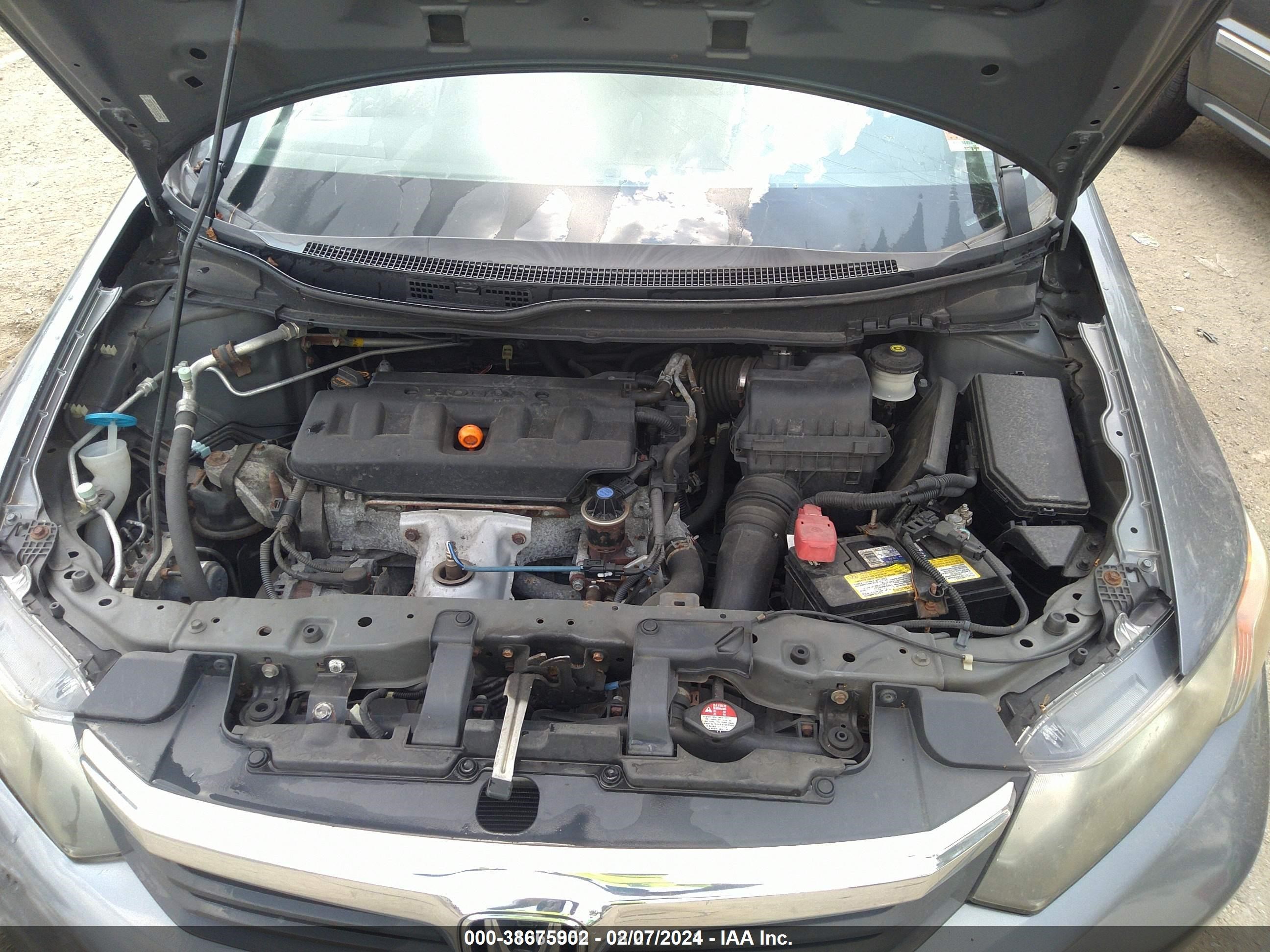 Photo 10 VIN: 2HGFB2F50CH302442 - HONDA CIVIC 