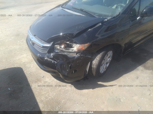 Photo 5 VIN: 2HGFB2F50CH584789 - HONDA CIVIC SDN 