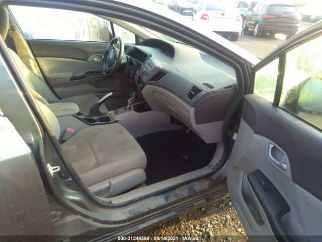 Photo 4 VIN: 2HGFB2F50CH611263 - HONDA CIVIC SDN 