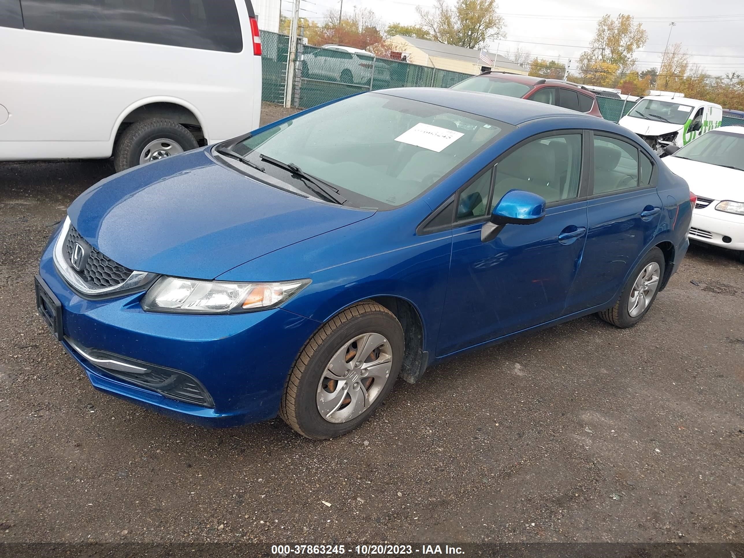 Photo 1 VIN: 2HGFB2F50DH563264 - HONDA CIVIC 