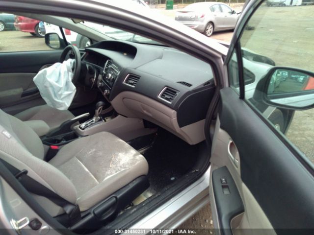 Photo 4 VIN: 2HGFB2F50DH587435 - HONDA CIVIC SDN 