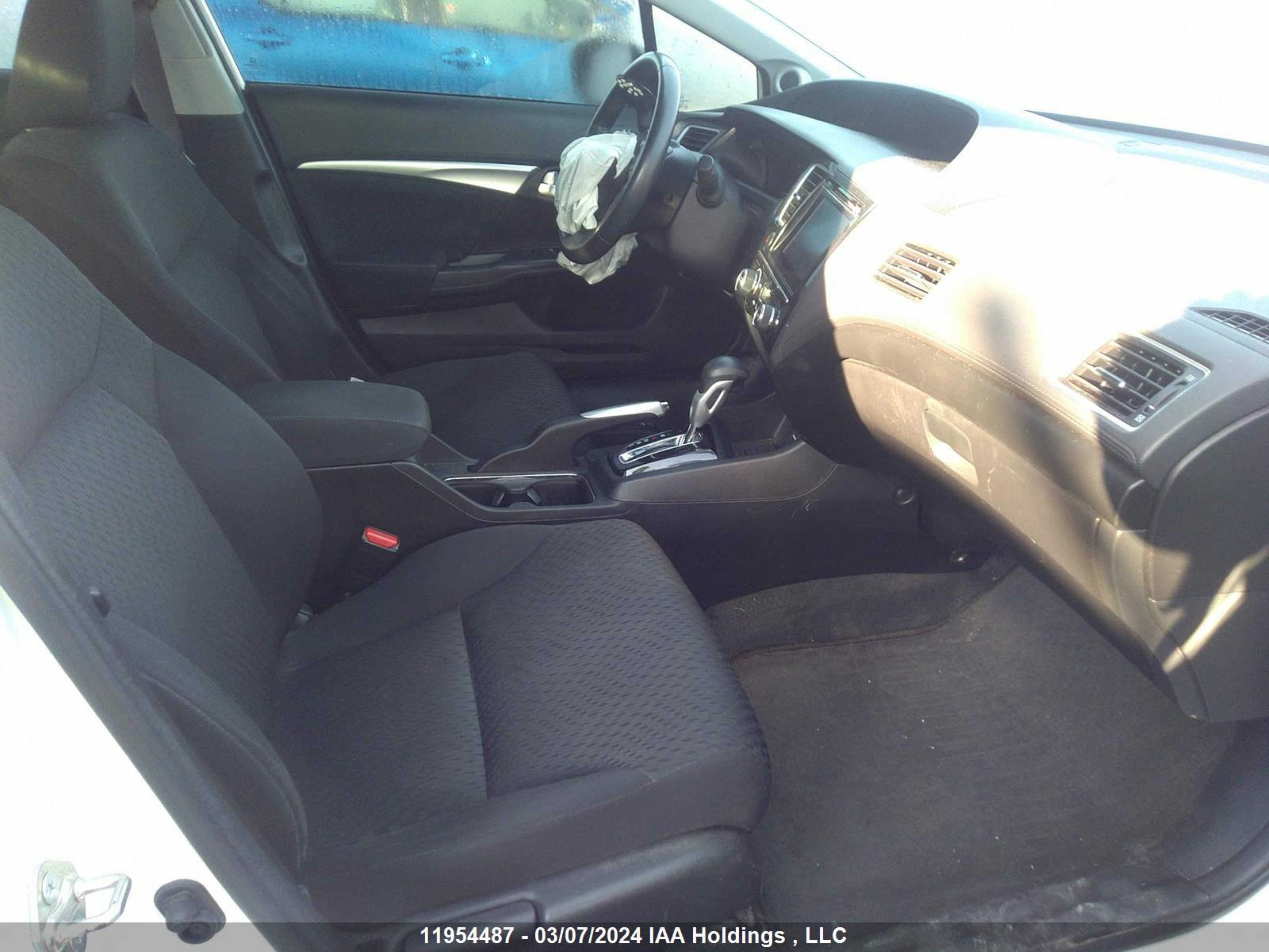 Photo 4 VIN: 2HGFB2F50FH028406 - HONDA CIVIC 