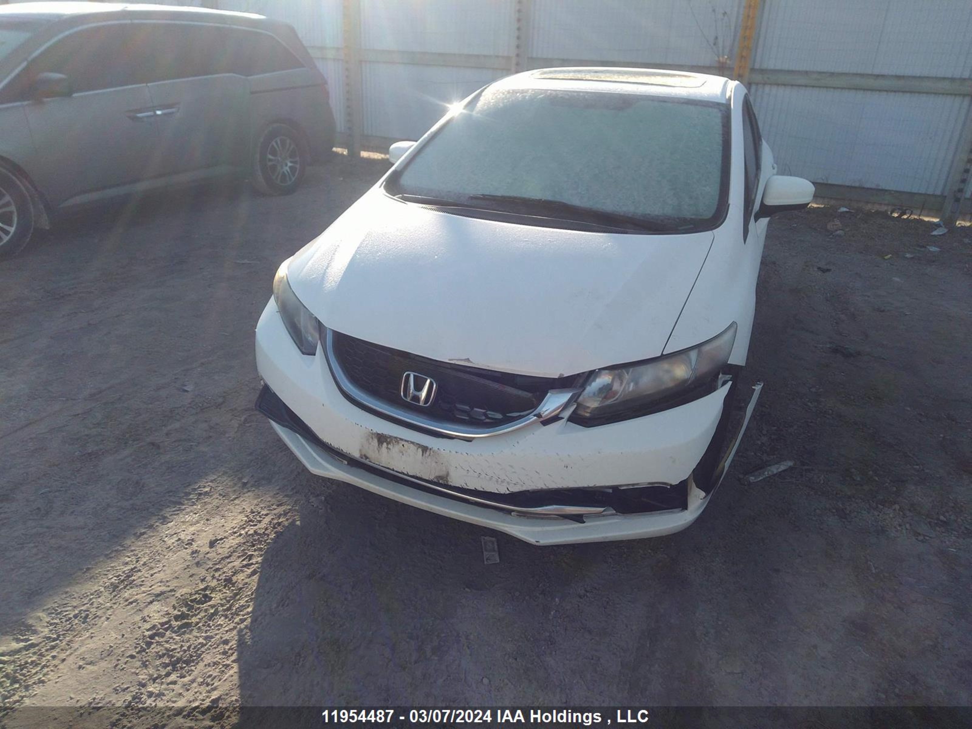 Photo 5 VIN: 2HGFB2F50FH028406 - HONDA CIVIC 