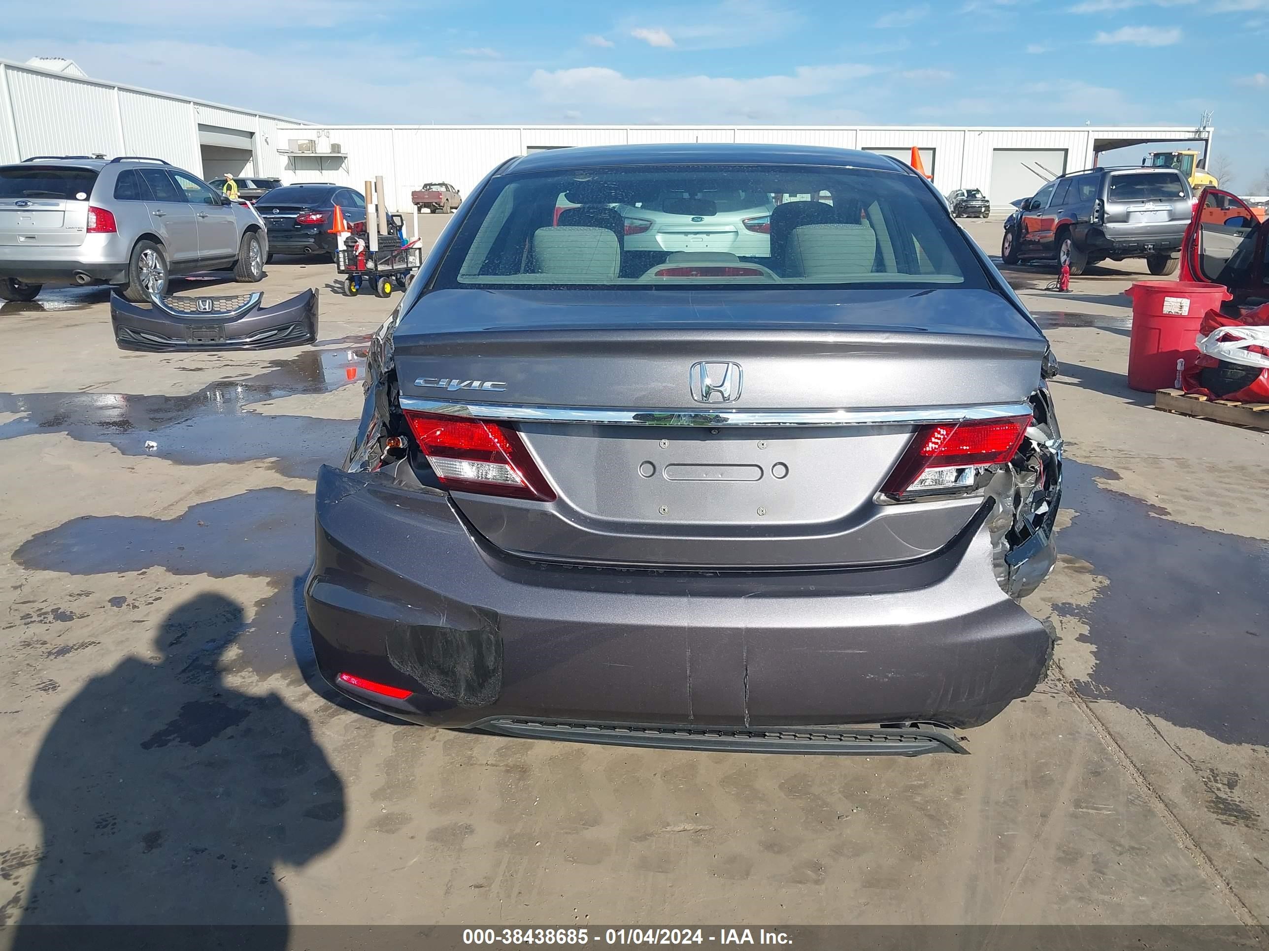 Photo 16 VIN: 2HGFB2F50FH521289 - HONDA CIVIC 