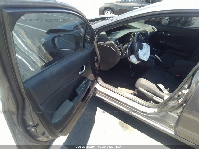 Photo 4 VIN: 2HGFB2F50FH556558 - HONDA CIVIC SEDAN 