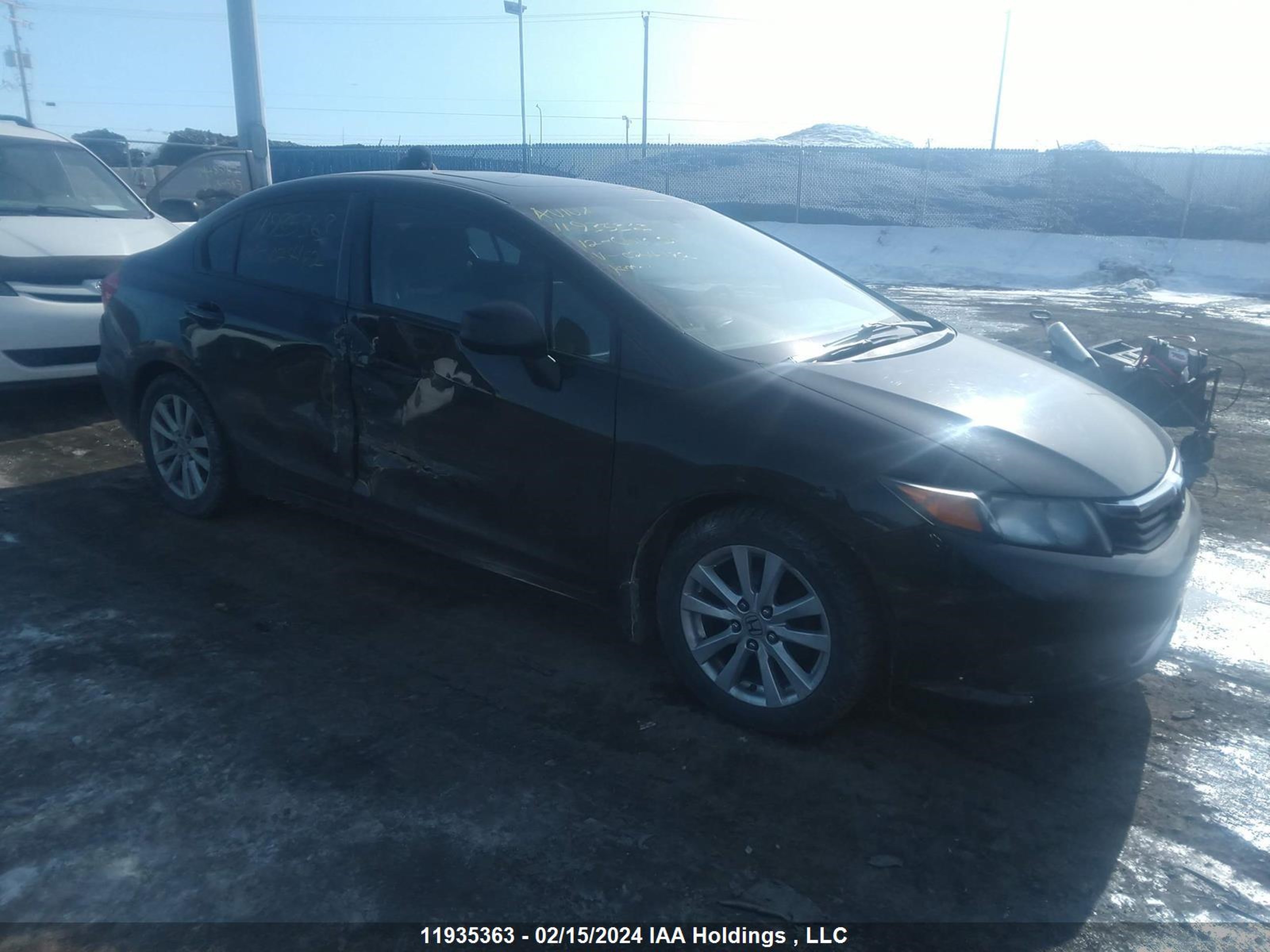 Photo 1 VIN: 2HGFB2F51CH024182 - HONDA CIVIC 