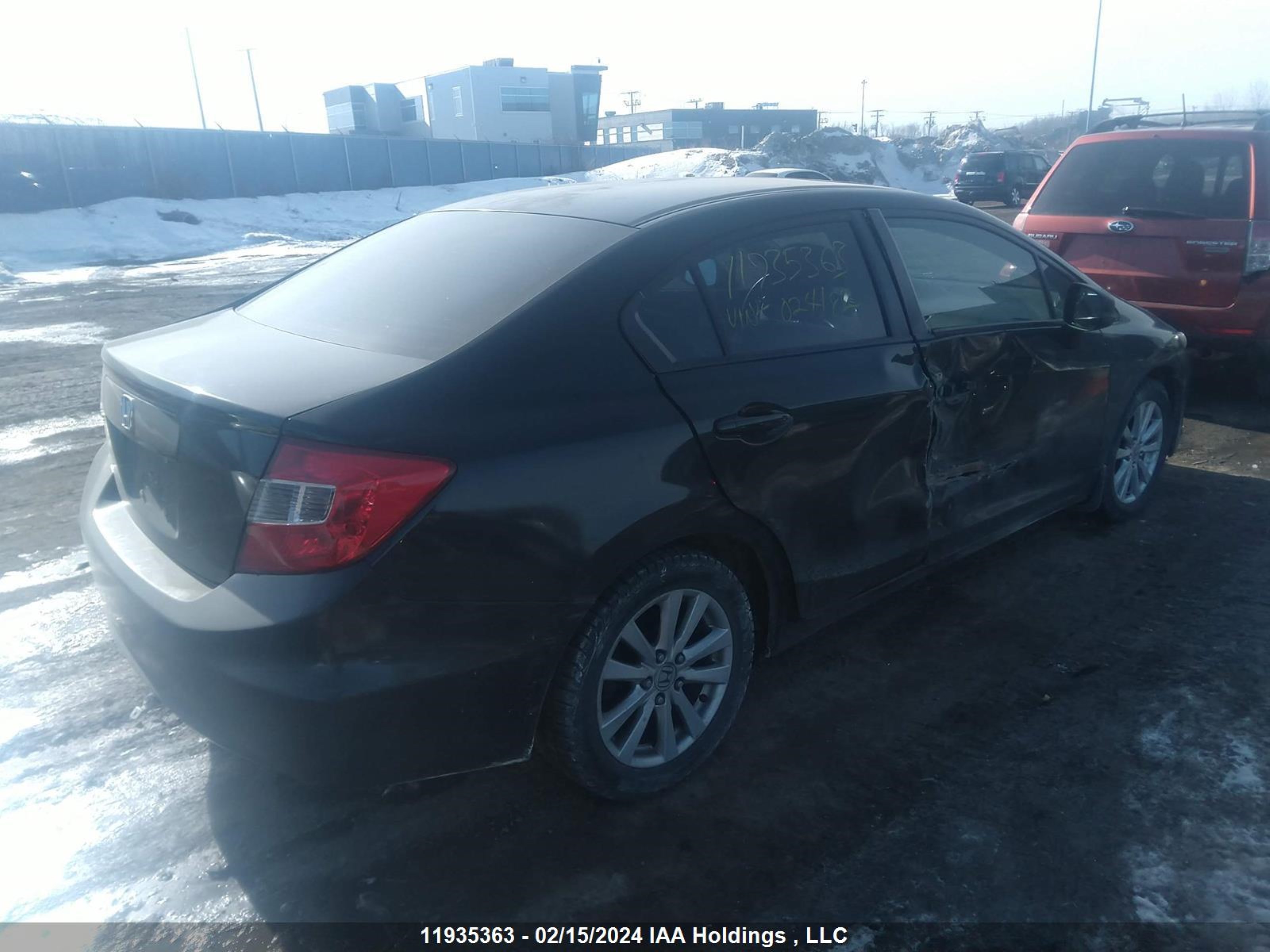 Photo 4 VIN: 2HGFB2F51CH024182 - HONDA CIVIC 