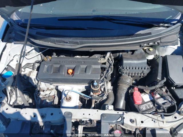 Photo 9 VIN: 2HGFB2F51CH541322 - HONDA CIVIC SDN 