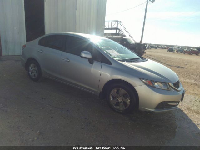 Photo 0 VIN: 2HGFB2F51DH561698 - HONDA CIVIC SDN 