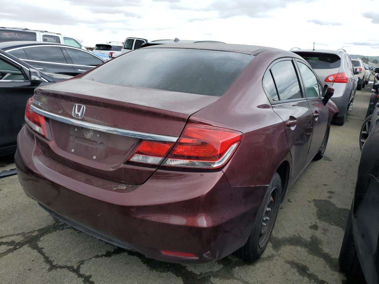 Photo 2 VIN: 2HGFB2F51FH537890 - HONDA CIVIC 