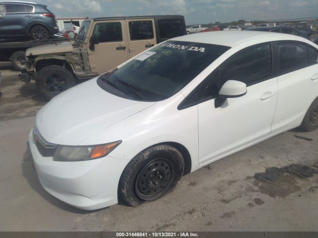 Photo 1 VIN: 2HGFB2F52CH300174 - HONDA CIVIC SDN 