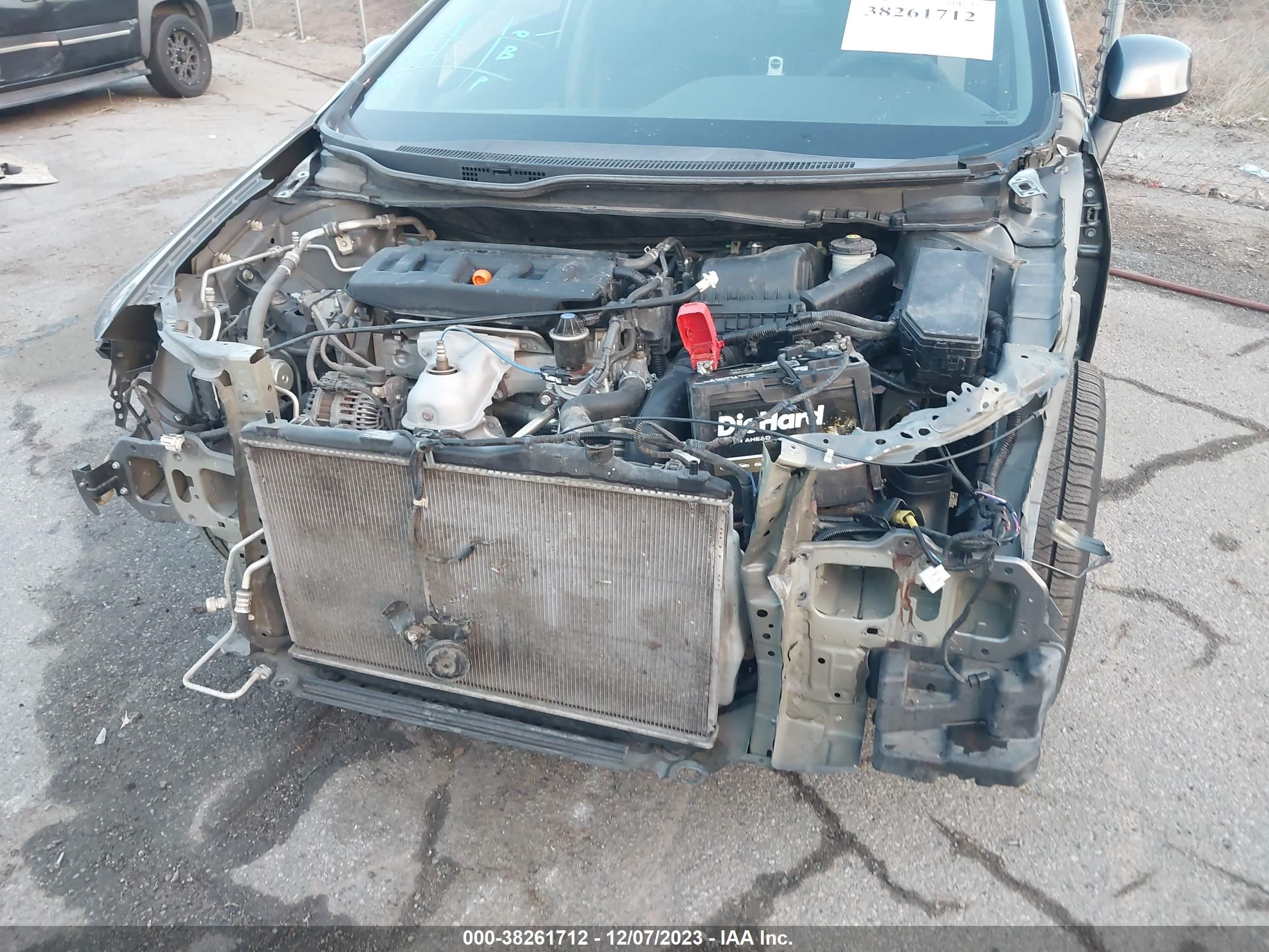 Photo 5 VIN: 2HGFB2F52CH313345 - HONDA CIVIC 