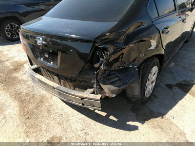 Photo 5 VIN: 2HGFB2F52CH609983 - HONDA CIVIC SDN 