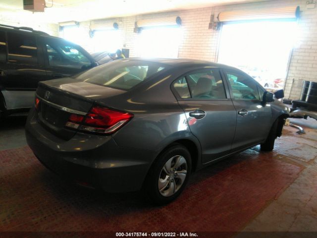 Photo 3 VIN: 2HGFB2F52DH517693 - HONDA CIVIC SDN 