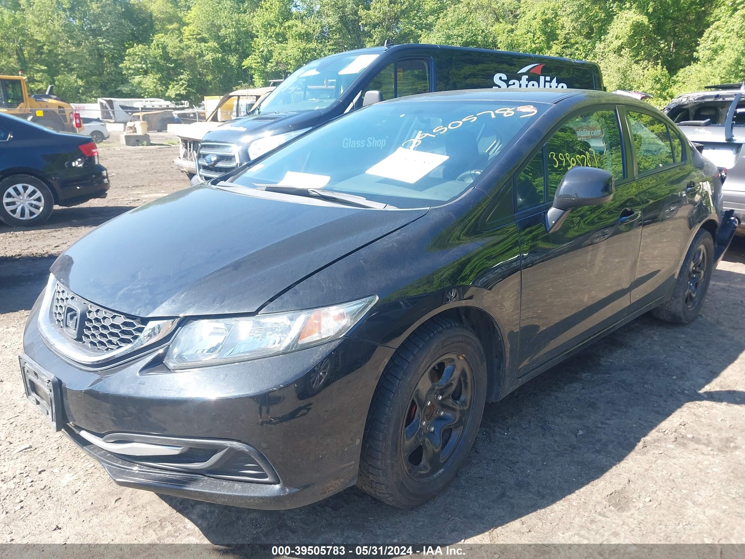 Photo 1 VIN: 2HGFB2F52DH525101 - HONDA CIVIC 