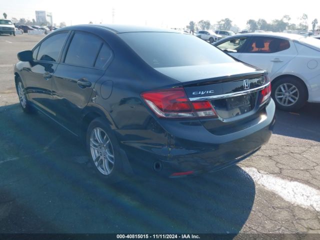 Photo 2 VIN: 2HGFB2F52FH546663 - HONDA CIVIC 